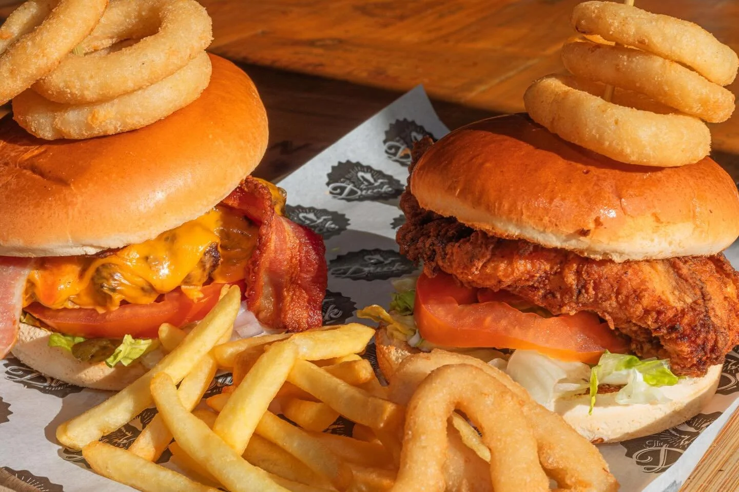 BURGER NIGHT 🍔 

241 burgers from 5pm every Wednesday - an easy midweek pick me up, served with fries and all the deliciousness 👅