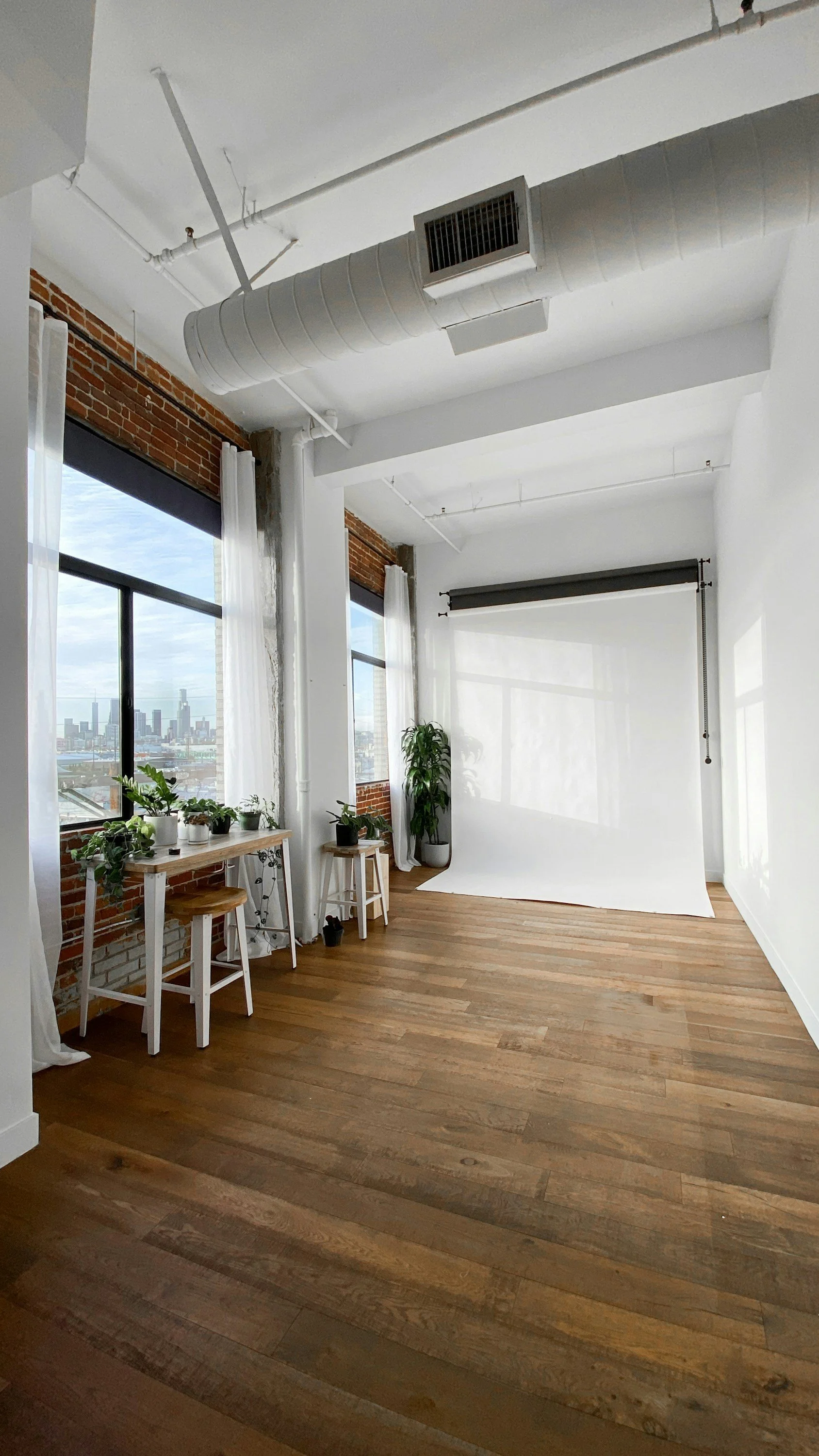 Signs It’s Time to Refinish Your Hardwood Floors