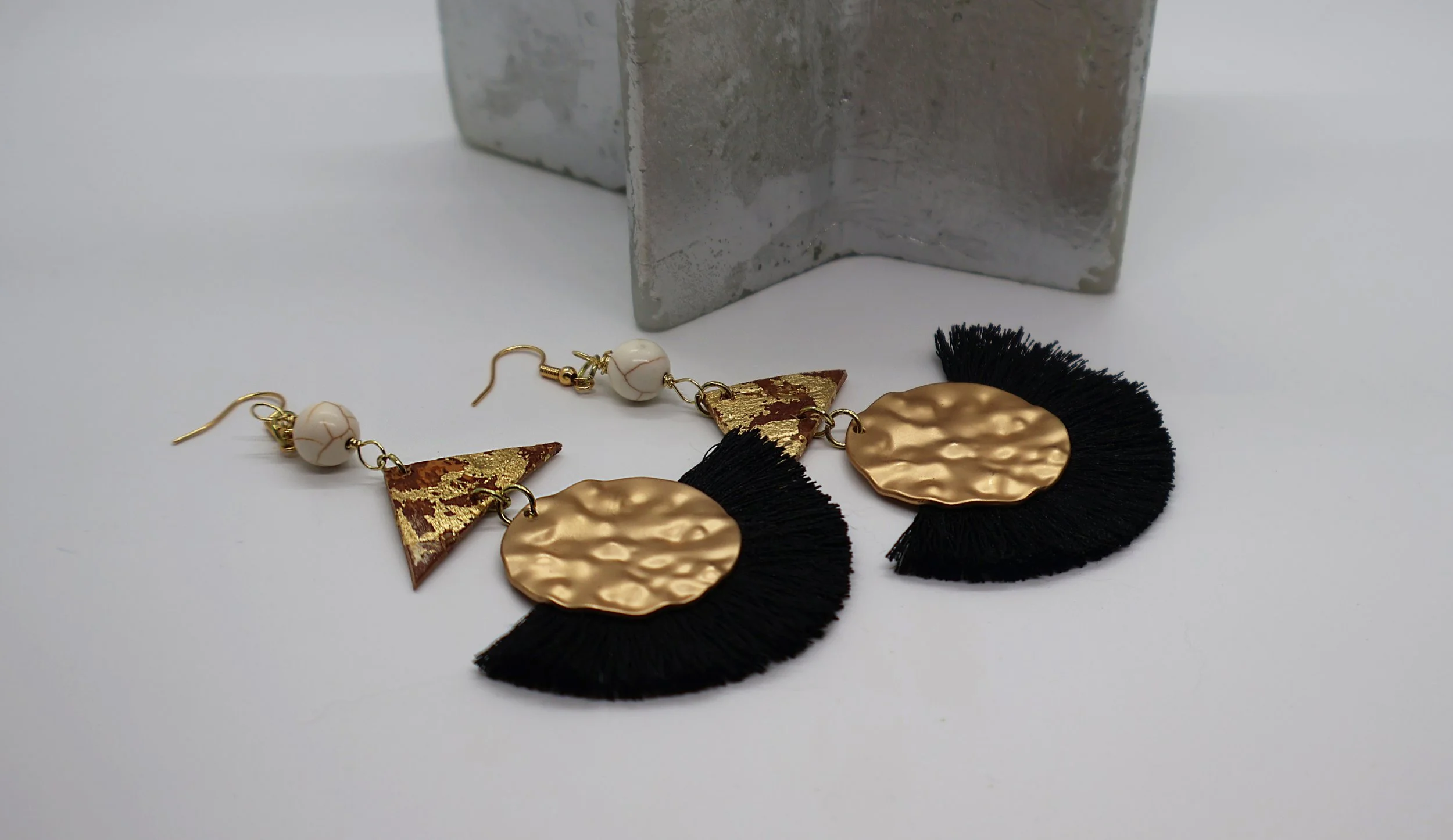 EARRINGS APRIL 16-03.jpg