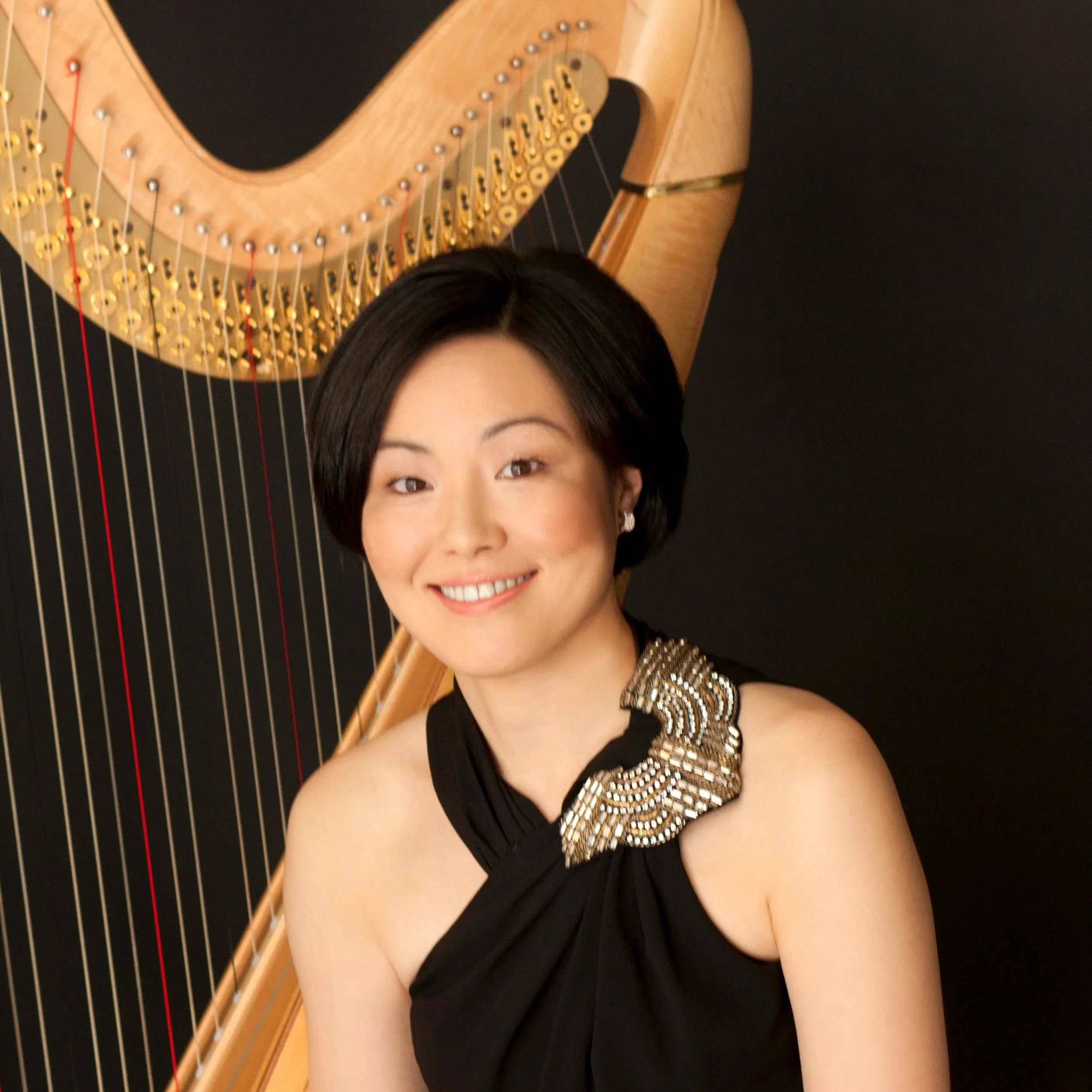 Mariko Anraku photo 1 .jpg