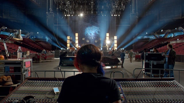 Showtime - Roadies Rolling Stone