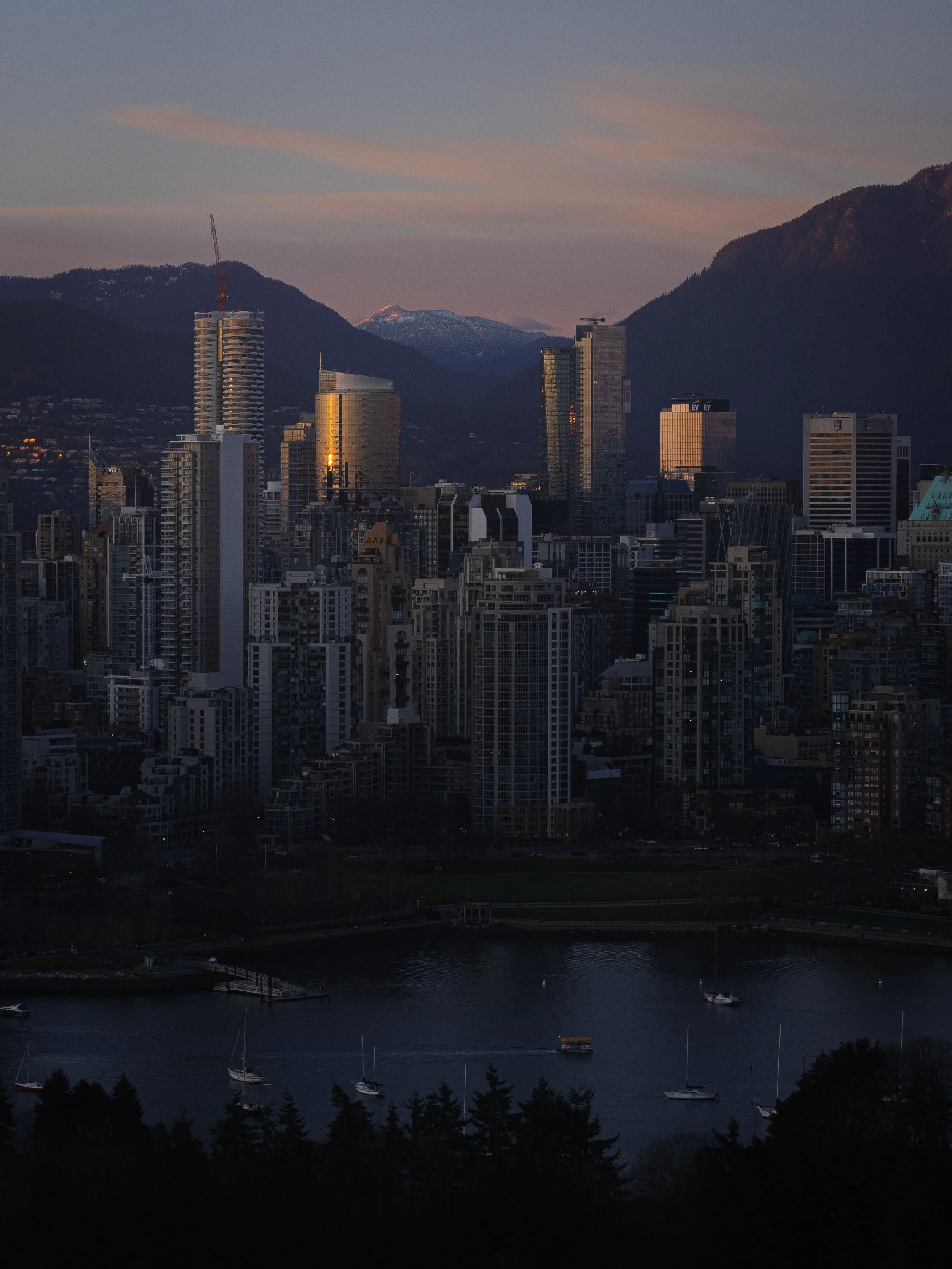 Photo of Vancouver at sunset