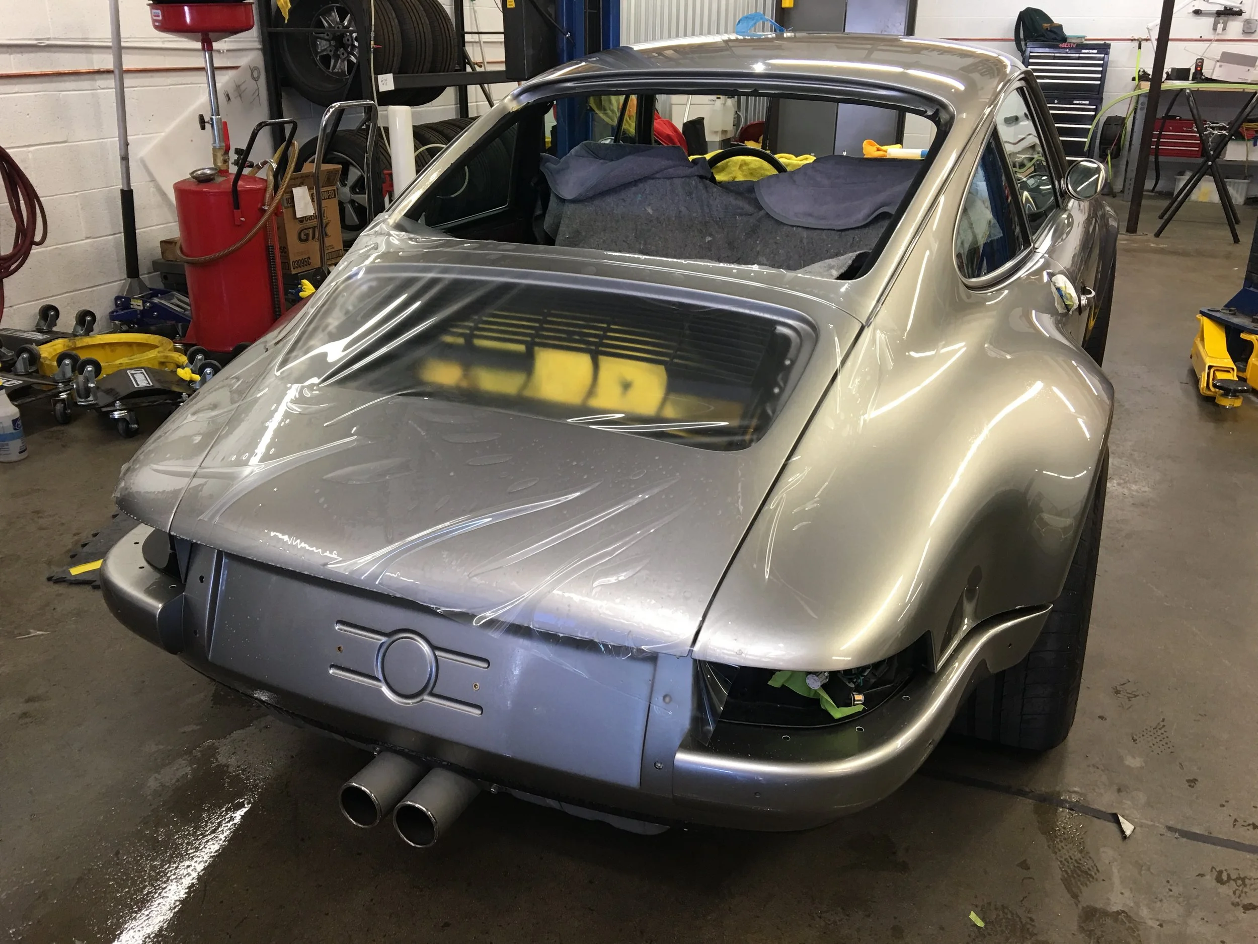 Singer Vehicle Design’s reimagined Porsche 964 - 9.JPG