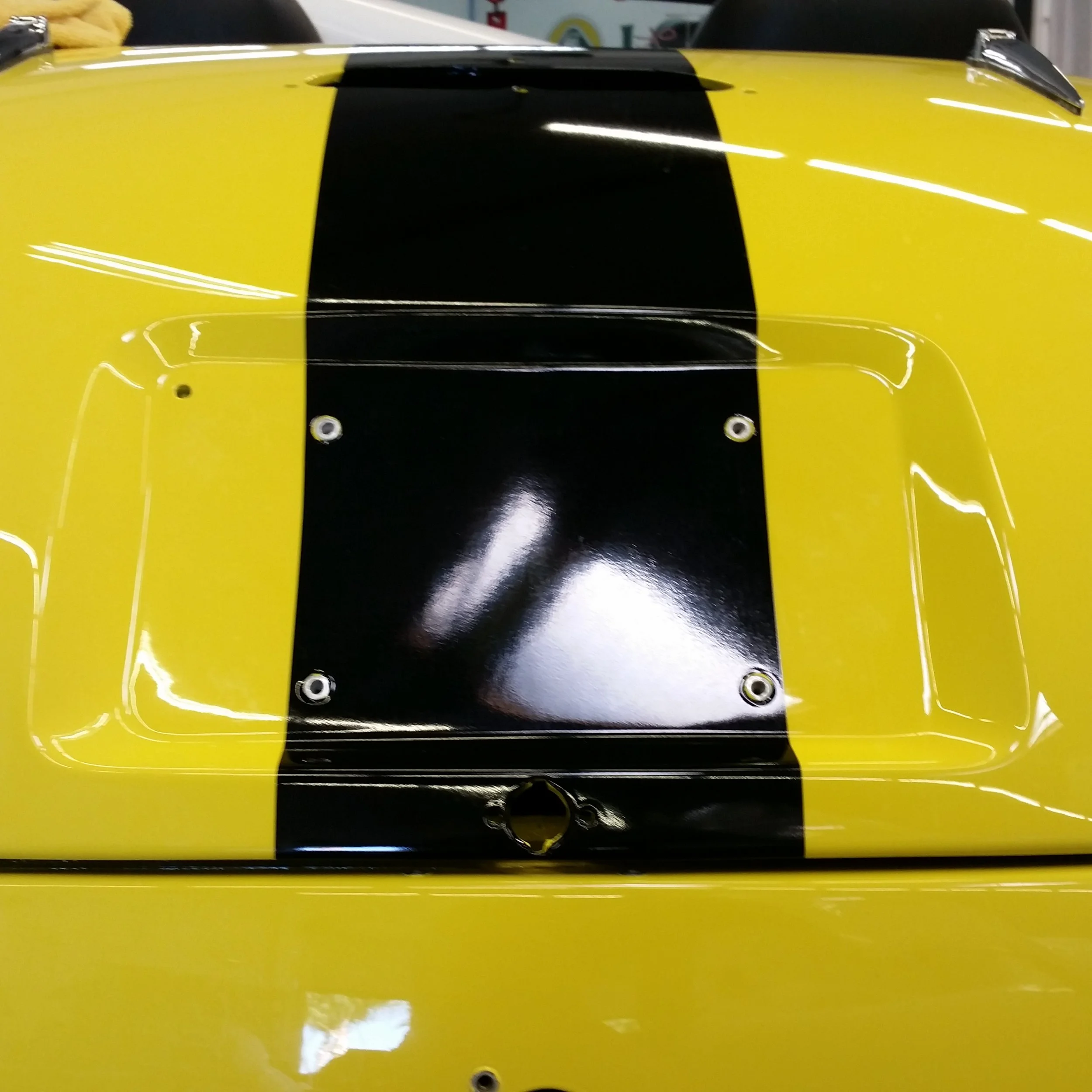 Yellow Panoz 6.jpg