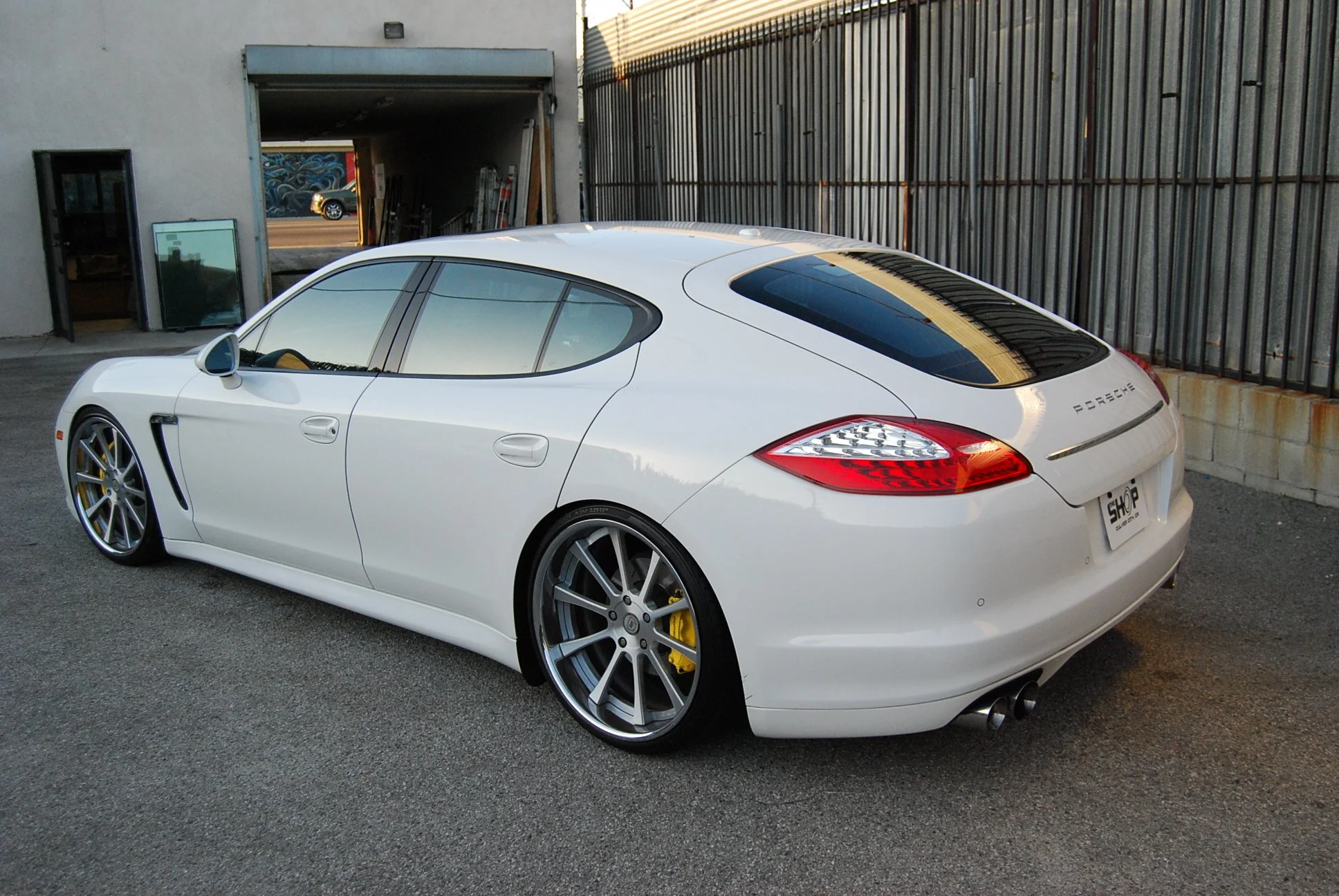 Porsche Panamera 3.JPG