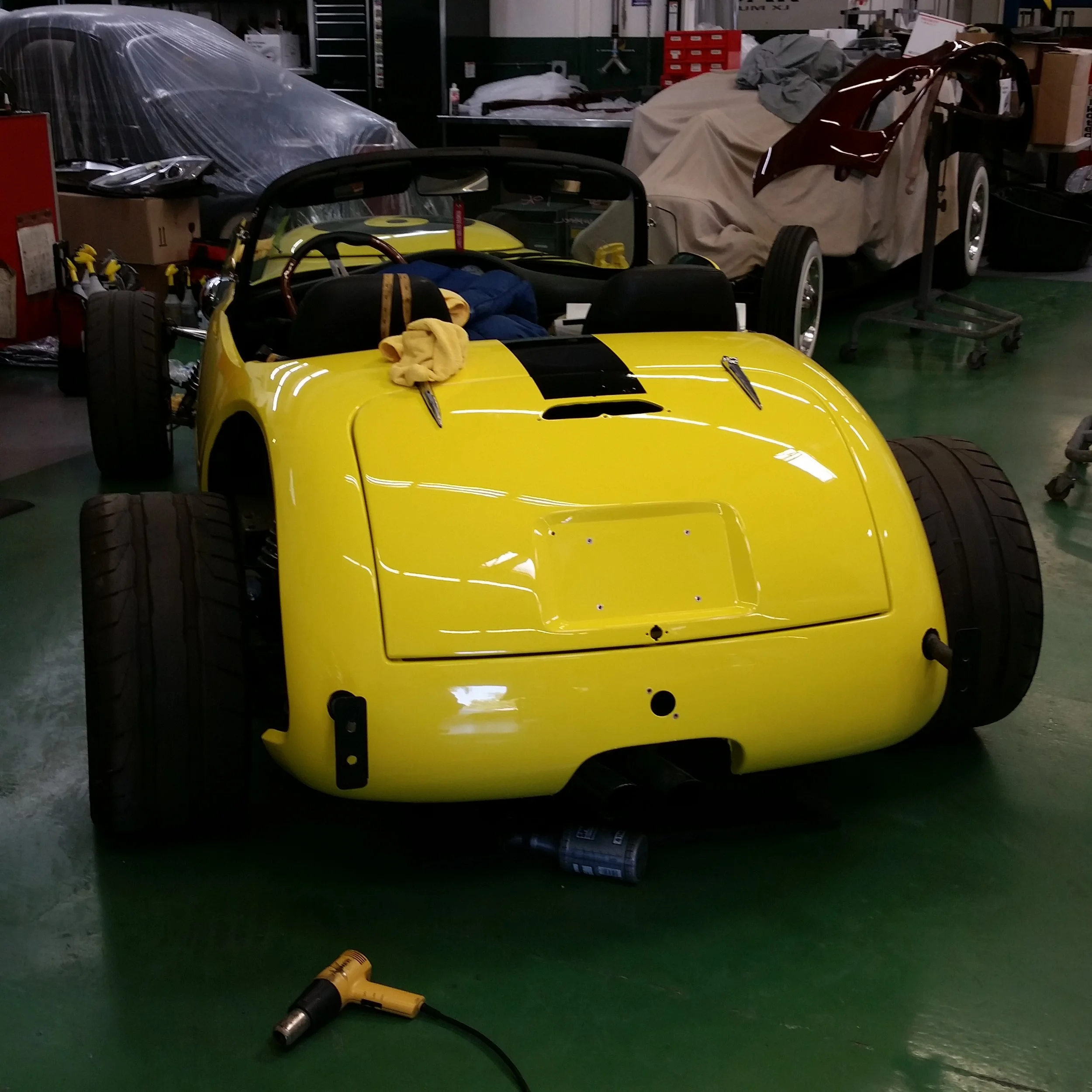 Yellow Panoz 4.jpg