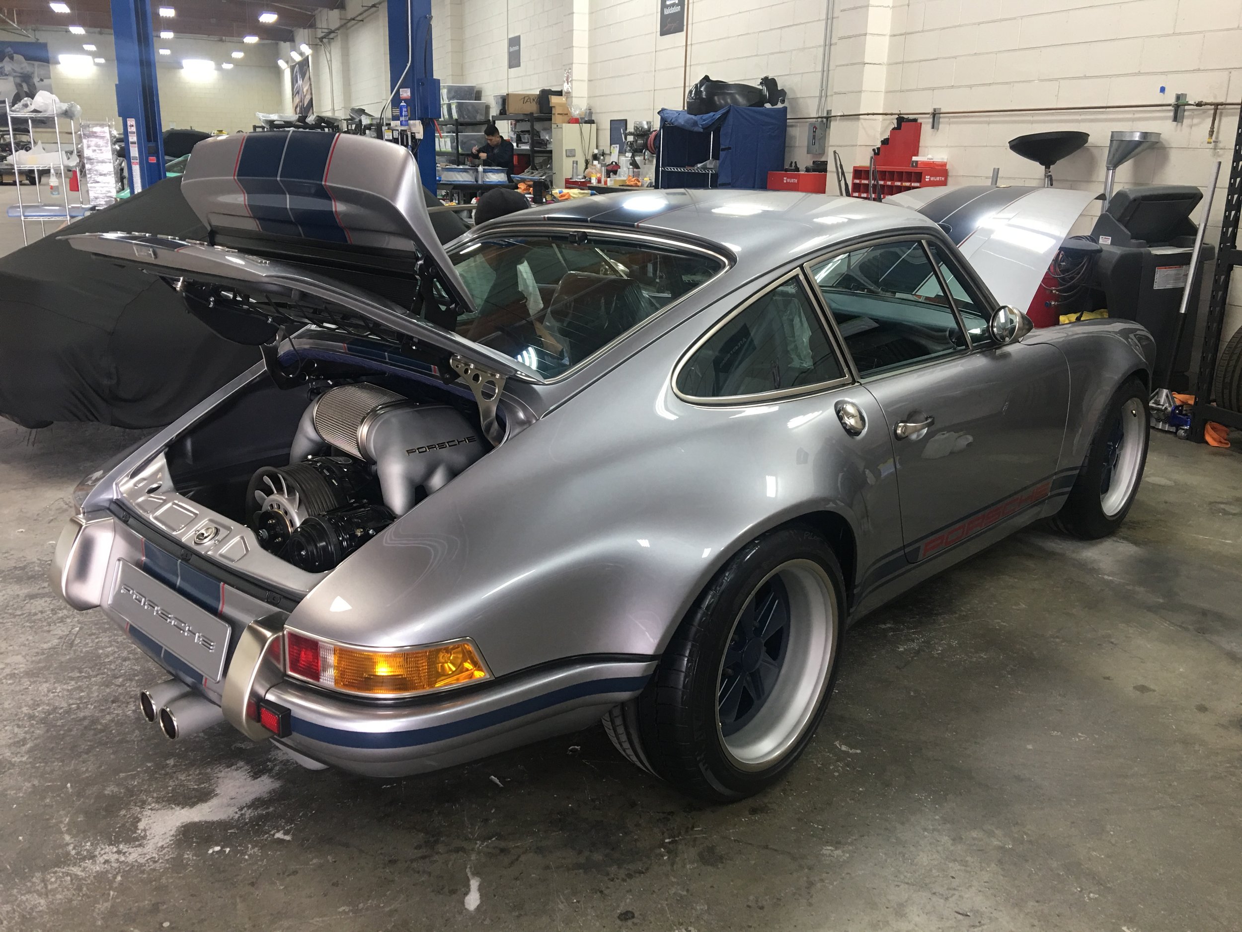 Singer Vehicle Design’s reimagined Porsche 964 - 22.JPG