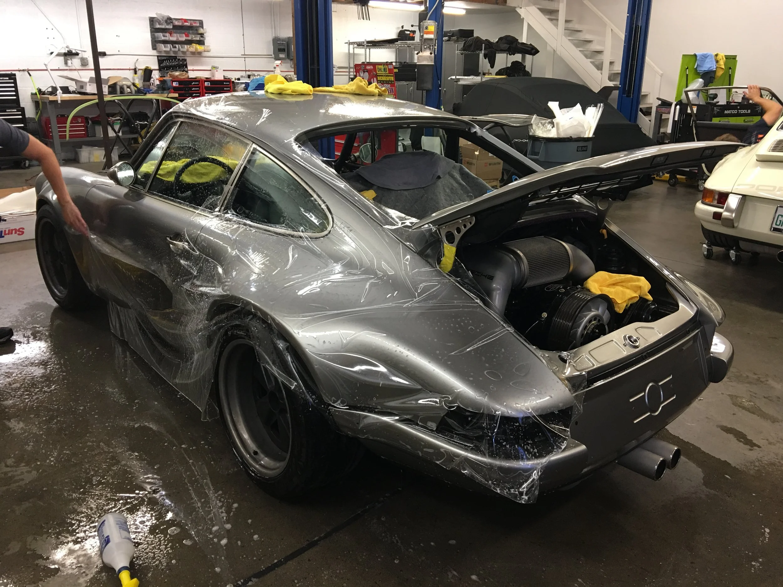 Singer Vehicle Design’s reimagined Porsche 964 - 7.JPG