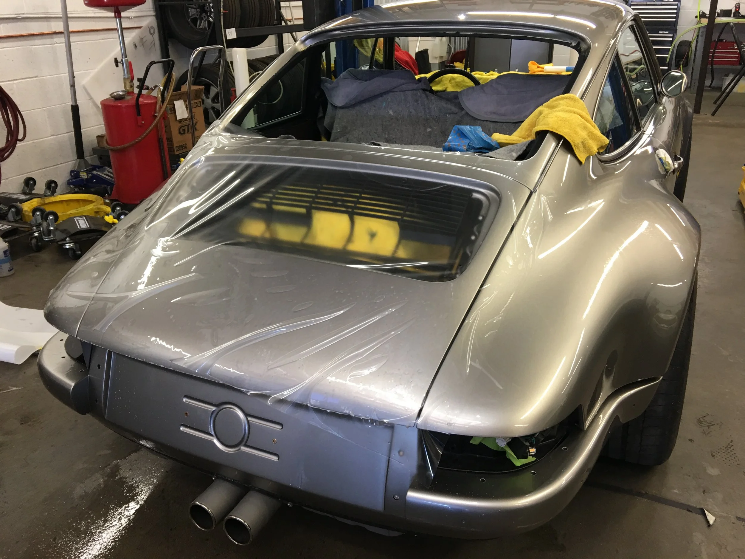 Singer Vehicle Design’s reimagined Porsche 964 - 8.JPG