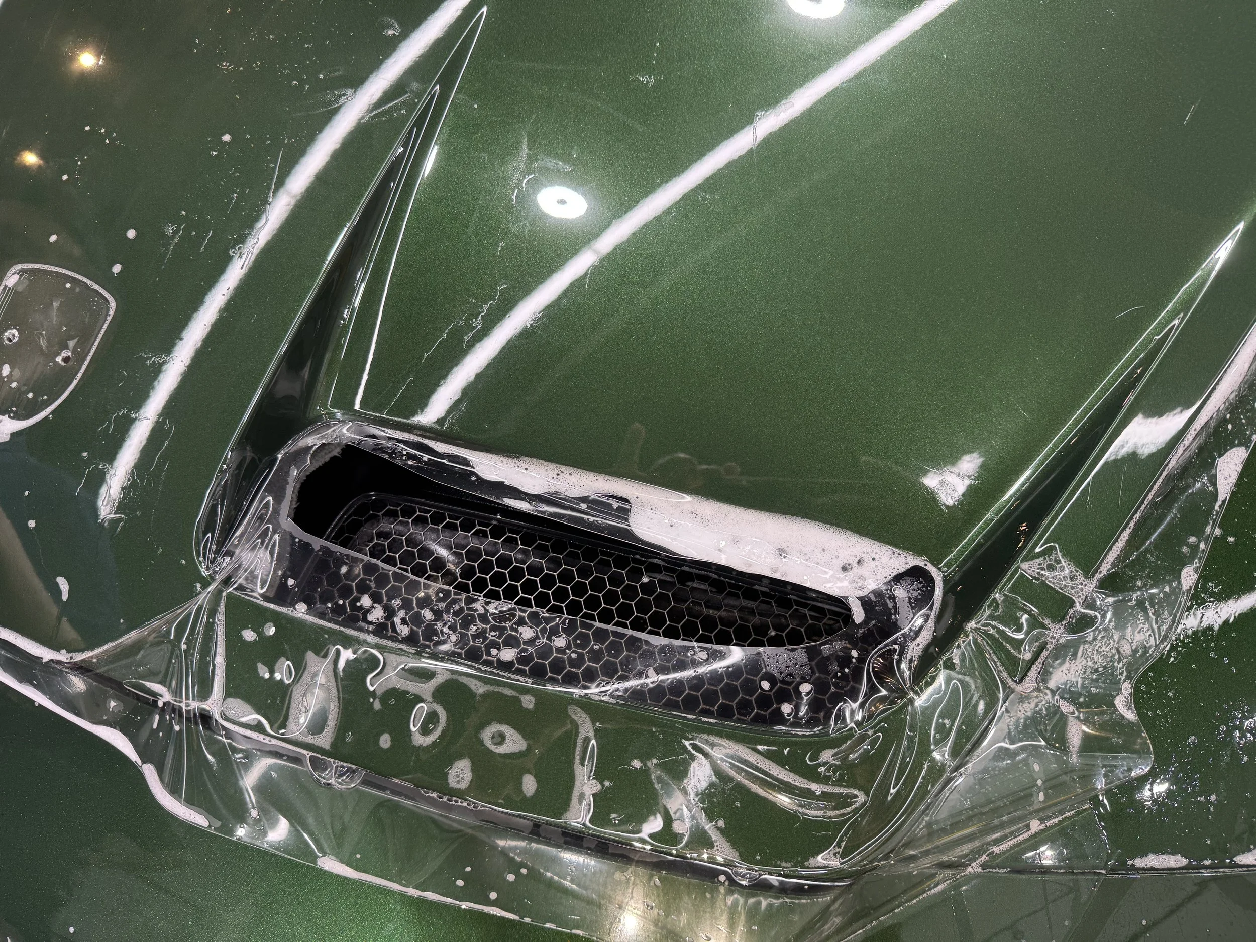 Porsche GT3 Hood Scoop.jpg