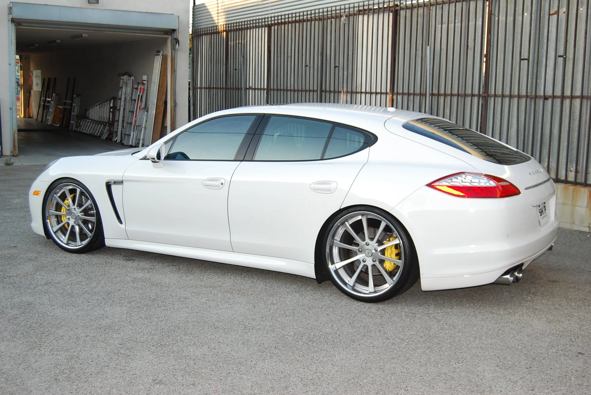 Porsche Panamera 11.JPG