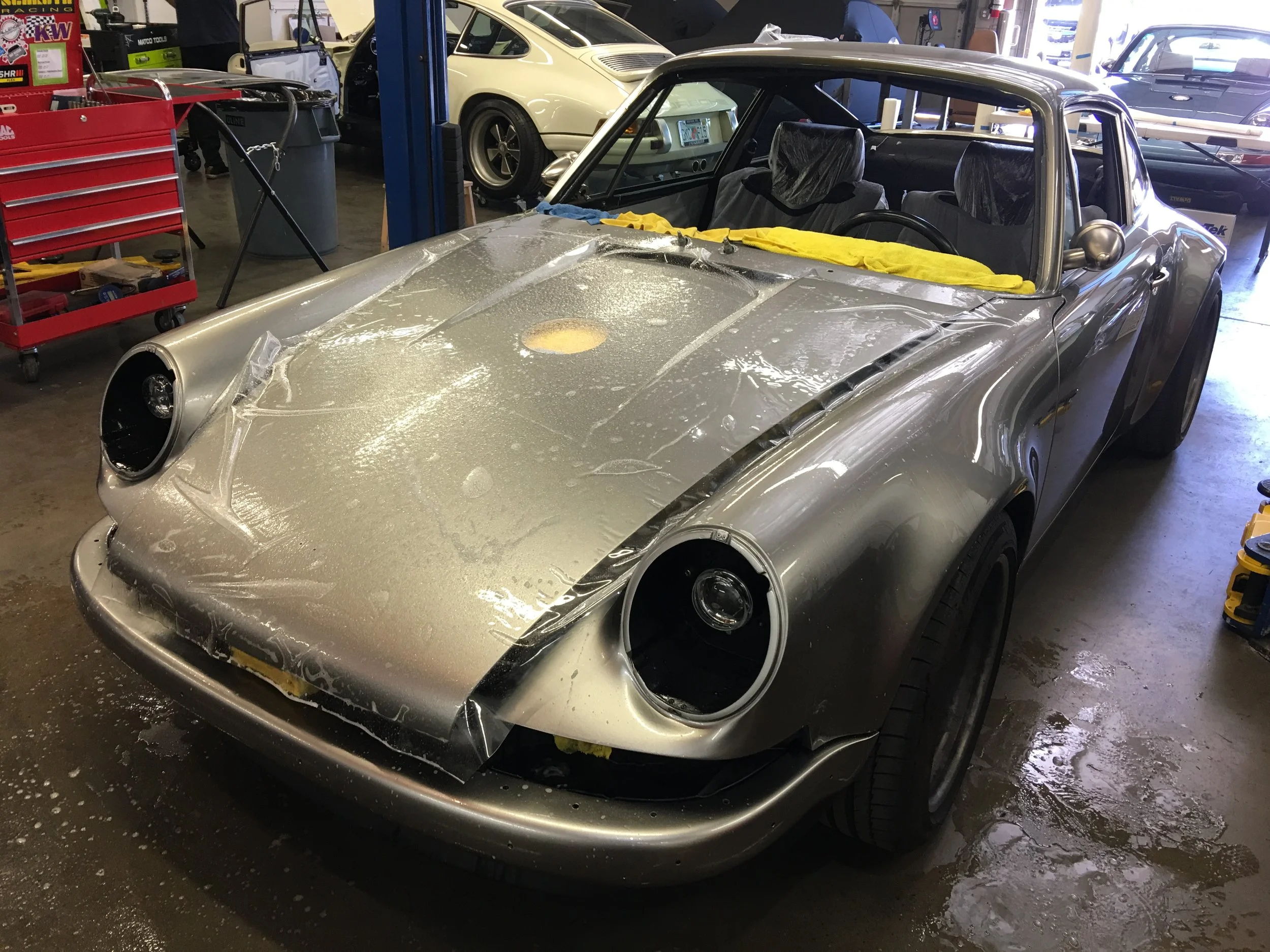 Singer Vehicle Design’s reimagined Porsche 964 - 1.JPG