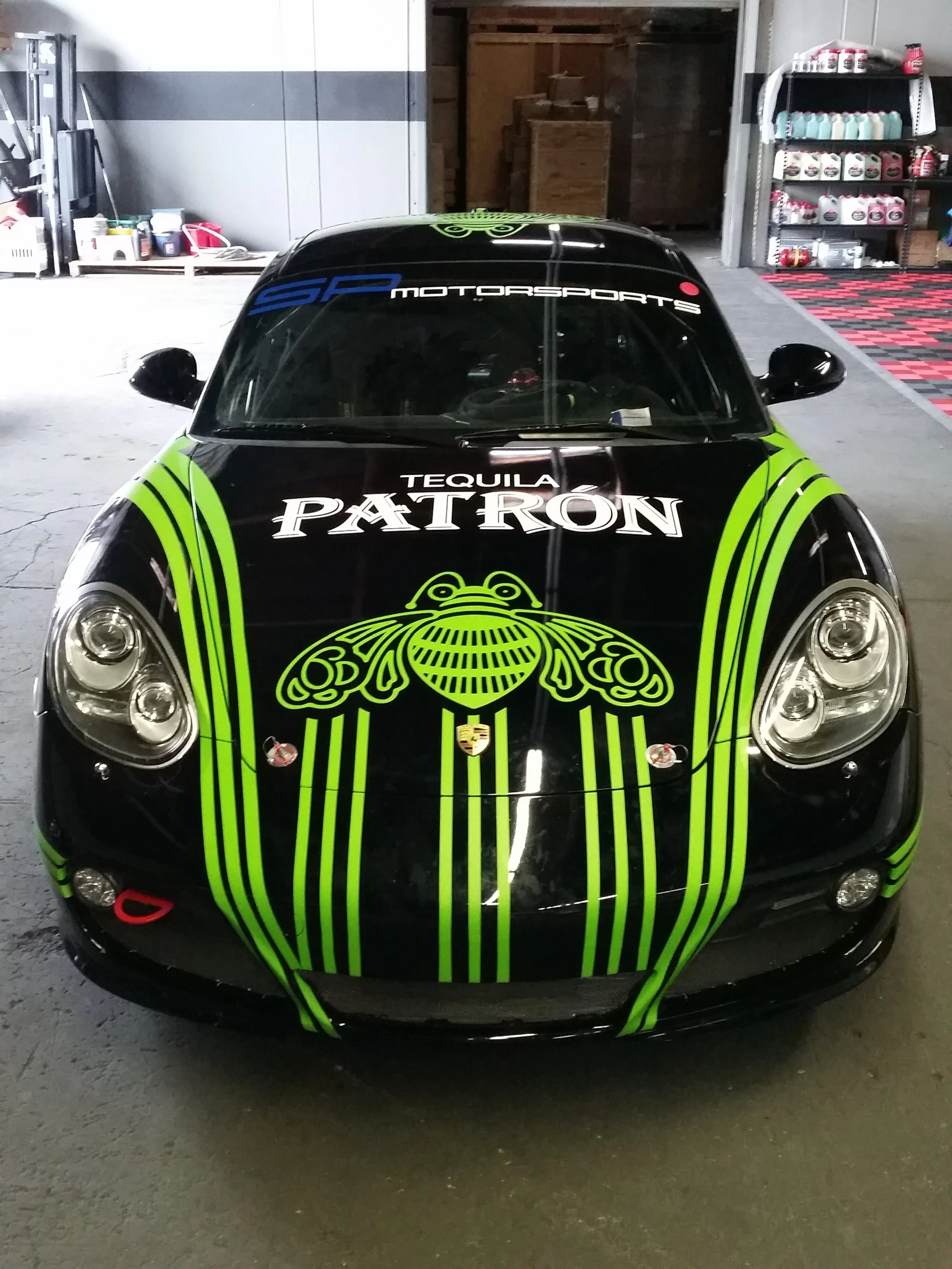 Port 1 - Porsche Patron.jpg