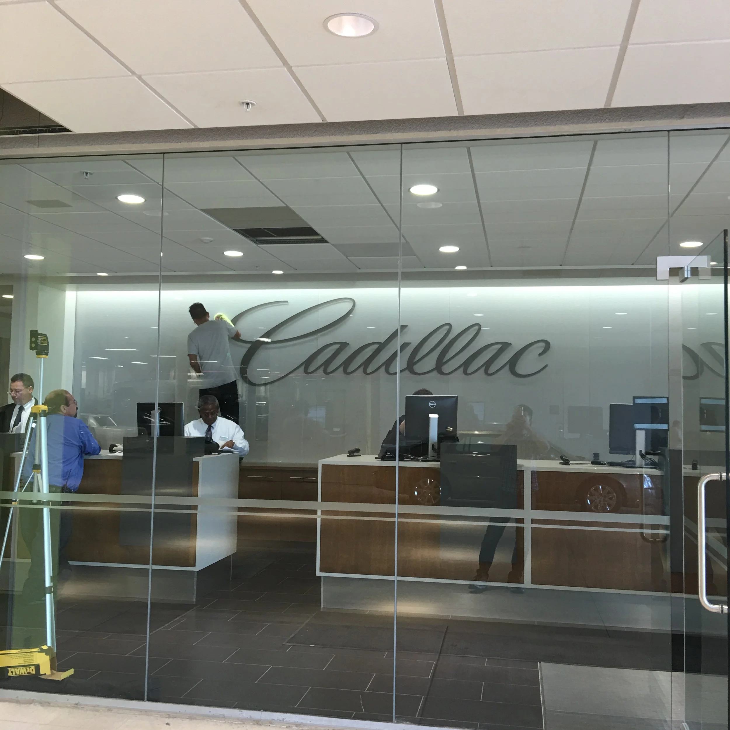 GMC Suburban Deco 35.JPG