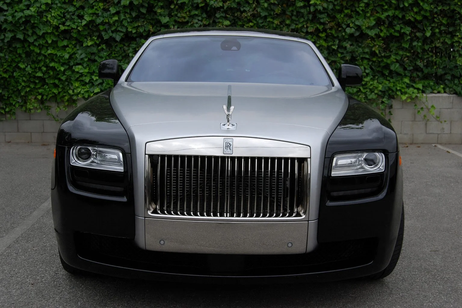 Rolls Royce 4 - Phantom 60 40.jpg