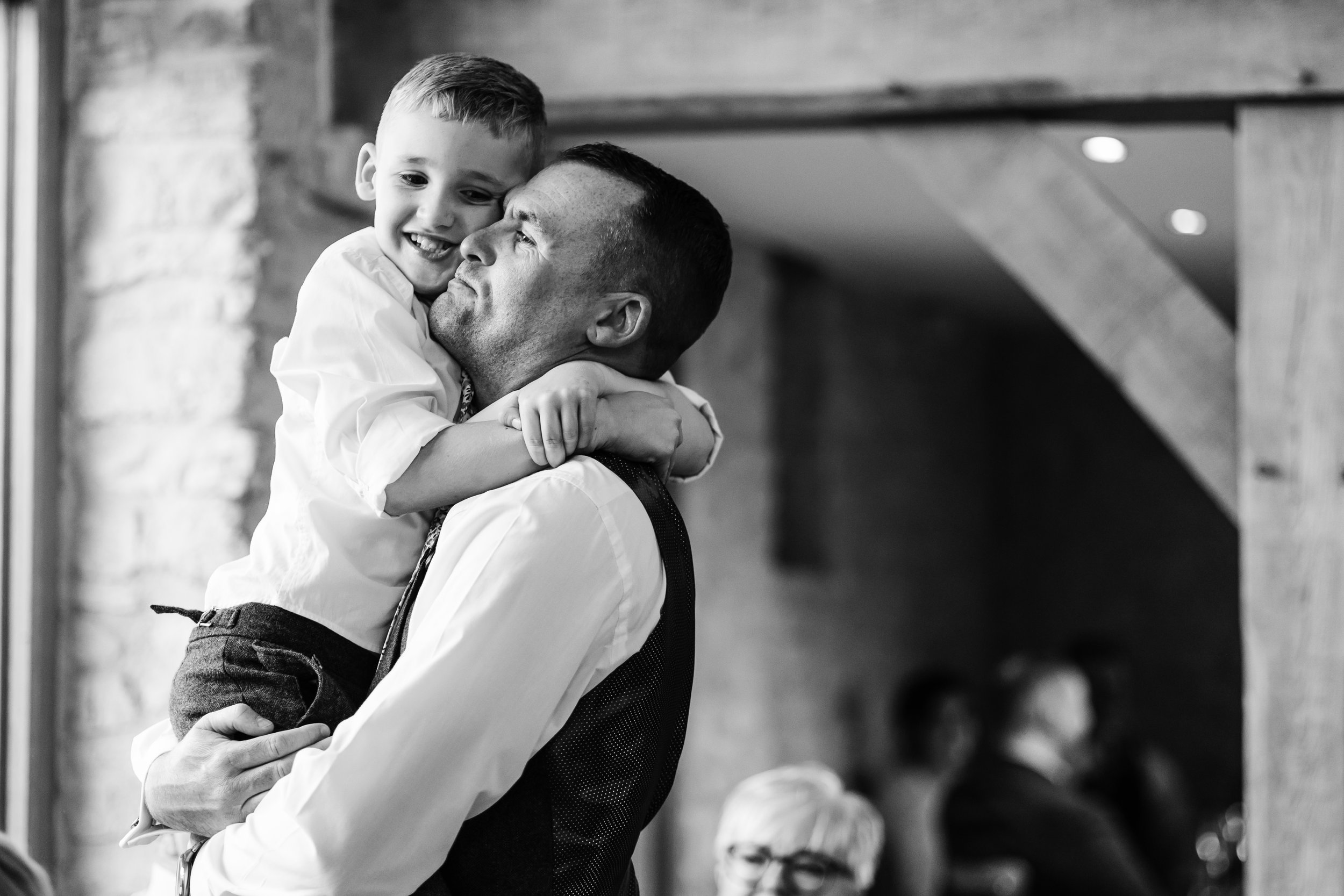 S&A | KINGSCOTE BARN WEDDING PHOTOGRAPHY PREVIEW-44.JPG