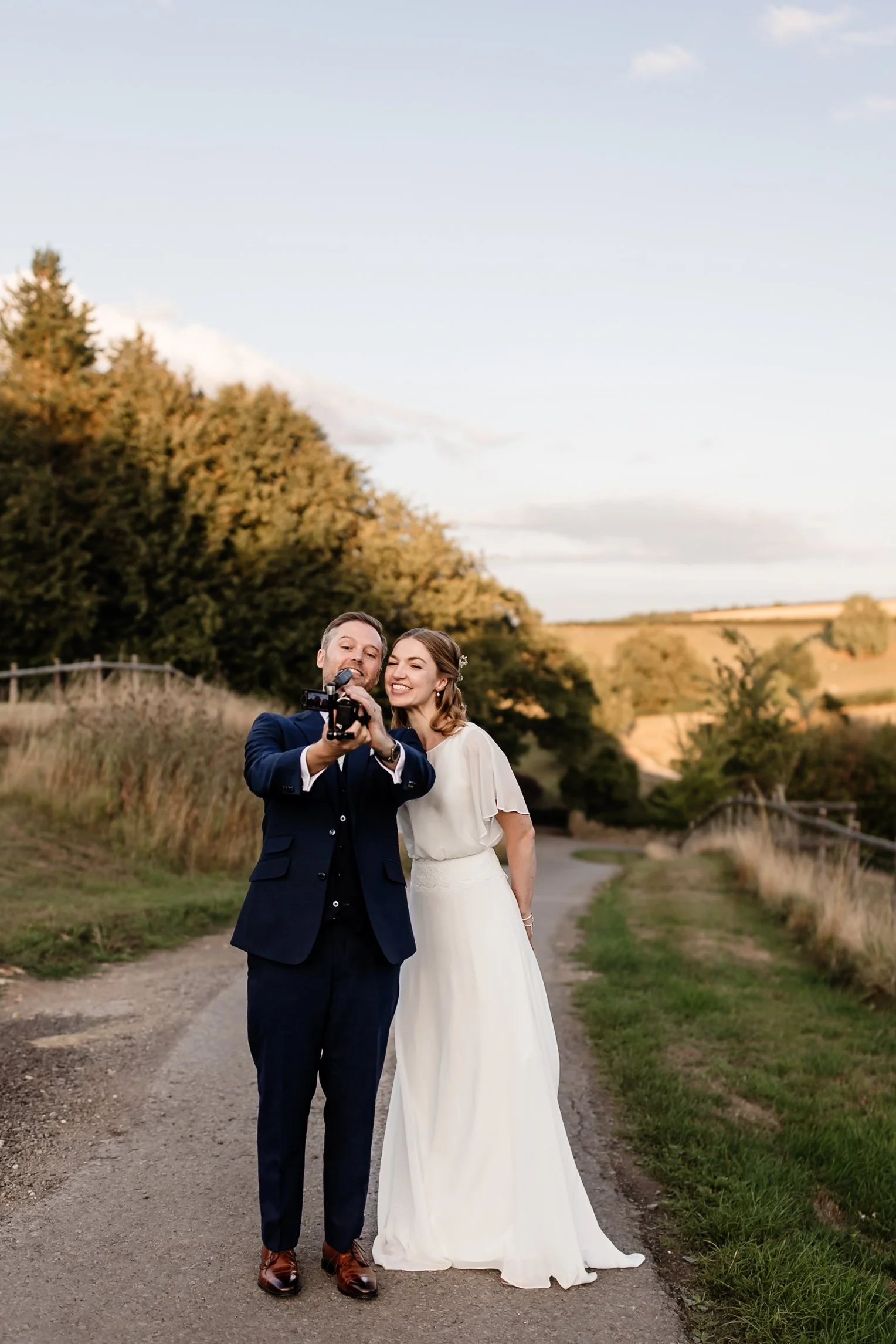 COTSWOLD WEDDING PHOTOGRAPHER-2-8.JPG