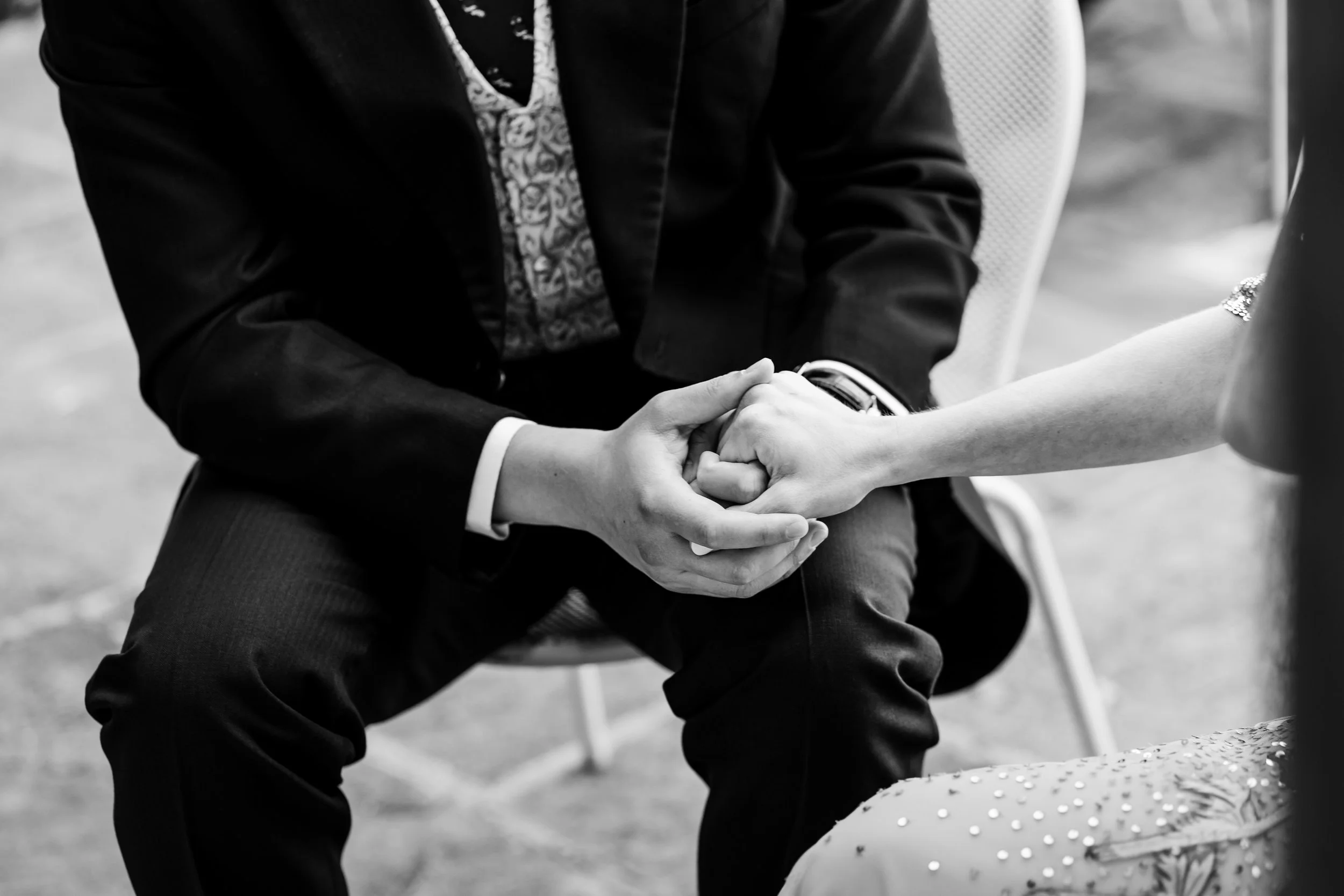 COTSWOLD WEDDING PHOTOGRAPHER-3-5.JPG