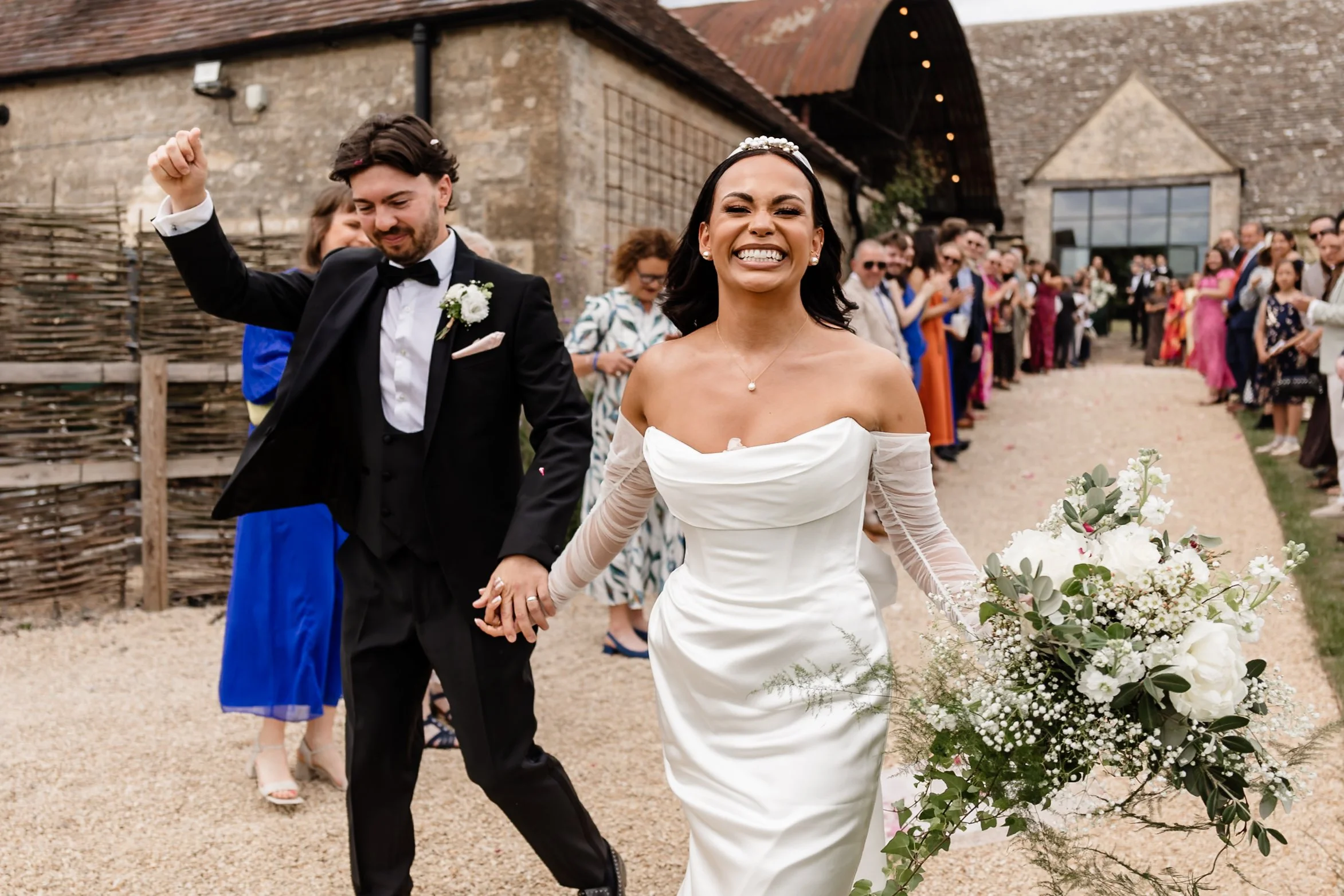 COTSWOLD WEDDING PHOTOGRAPHER-4-4.JPG