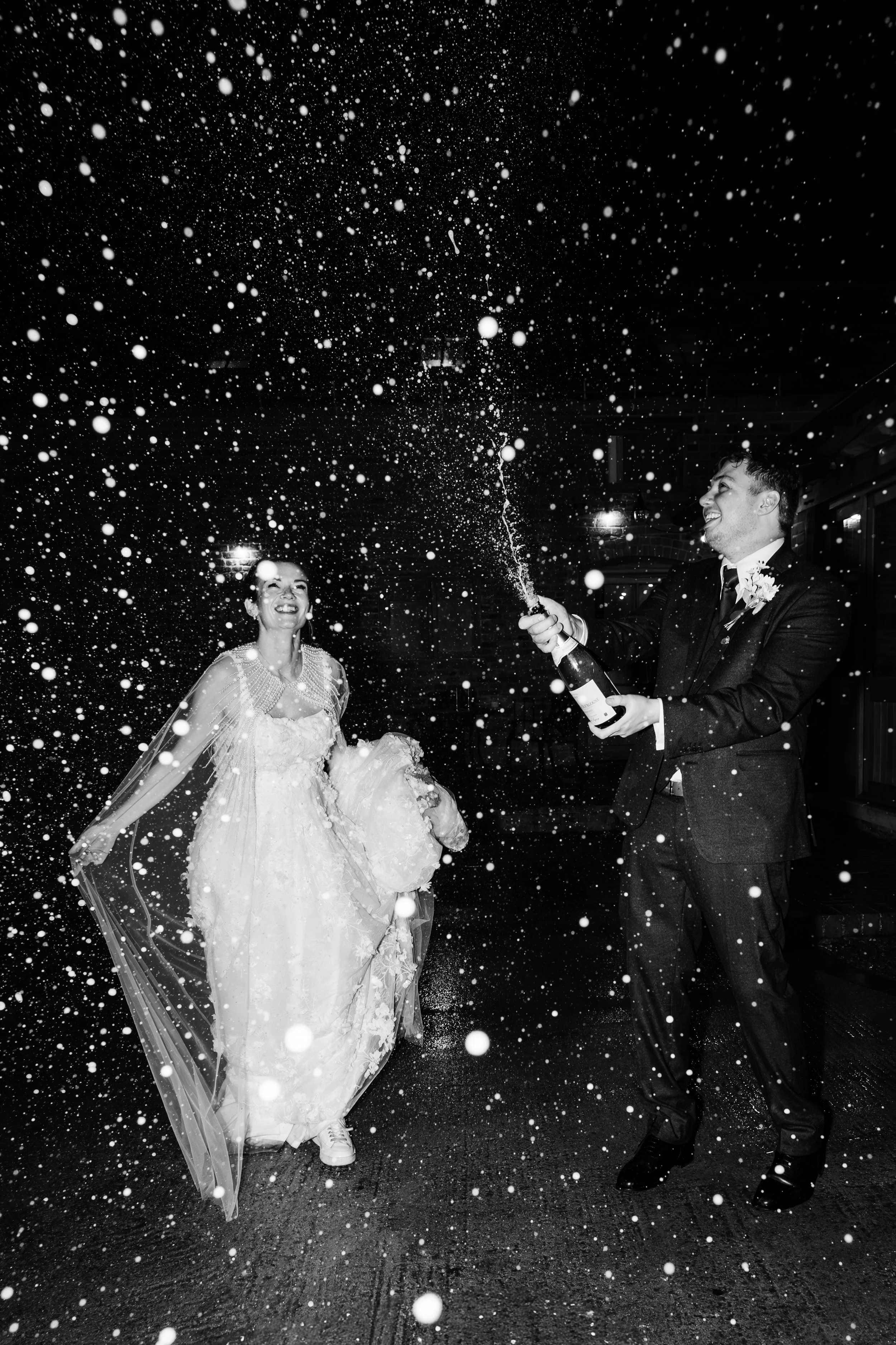 BEST COTSWOLD WEDDING PHOTOGRAPHER-13.JPG