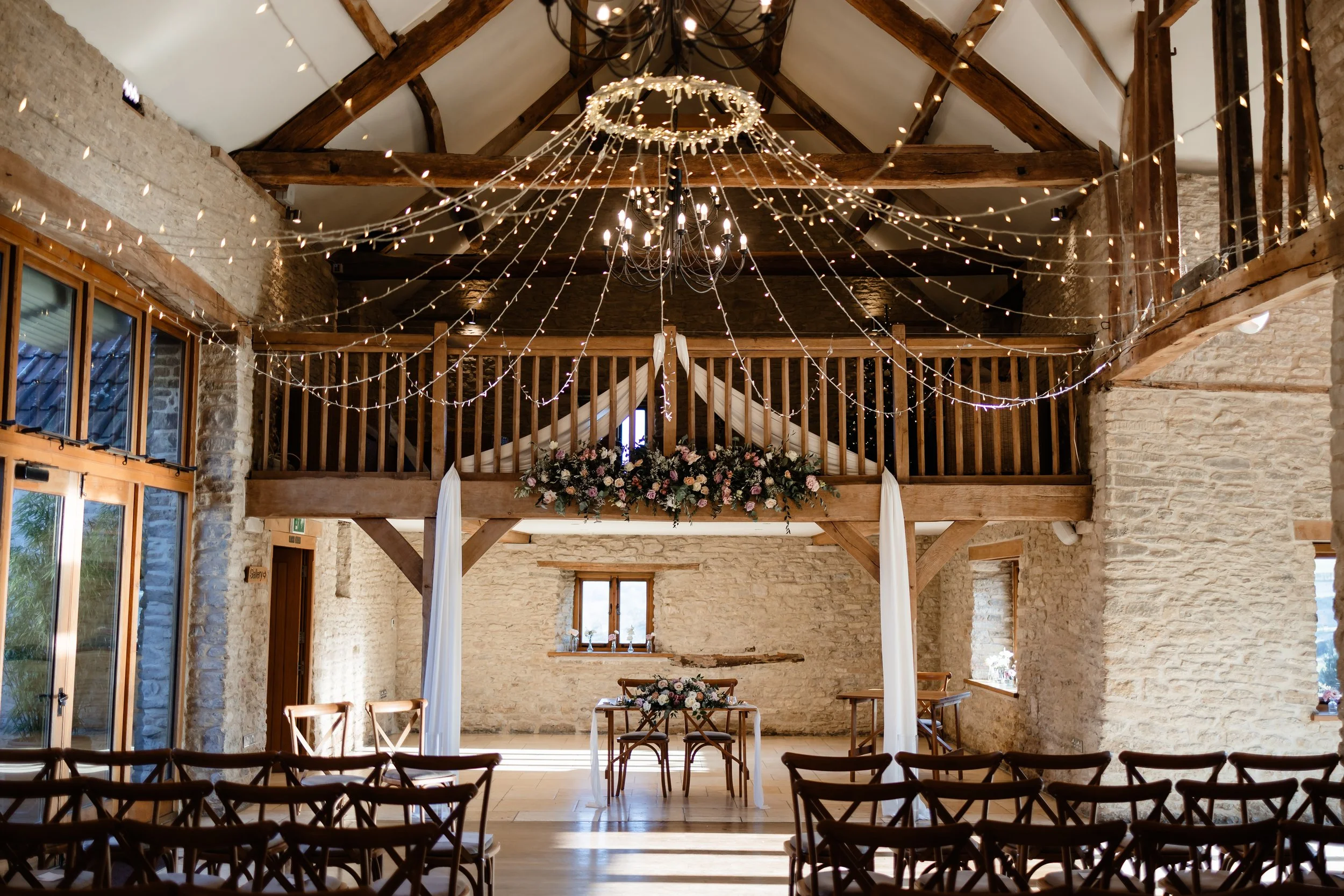 P&E | KINGSCOTE BARN WEDDING PHOTOGRAPHY PREVIEW-7.JPG