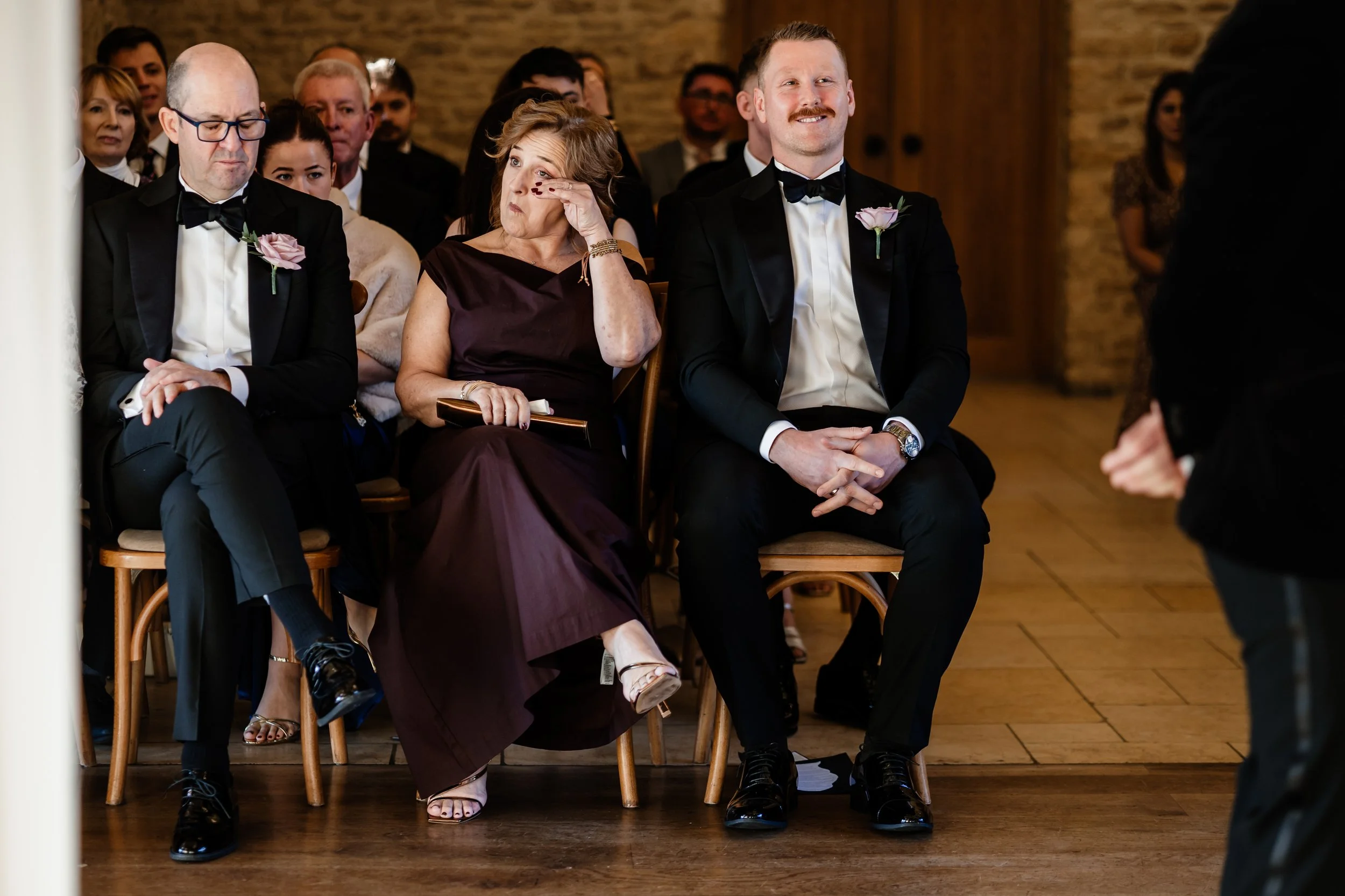 P&E | KINGSCOTE BARN WEDDING PHOTOGRAPHY PREVIEW-22.JPG
