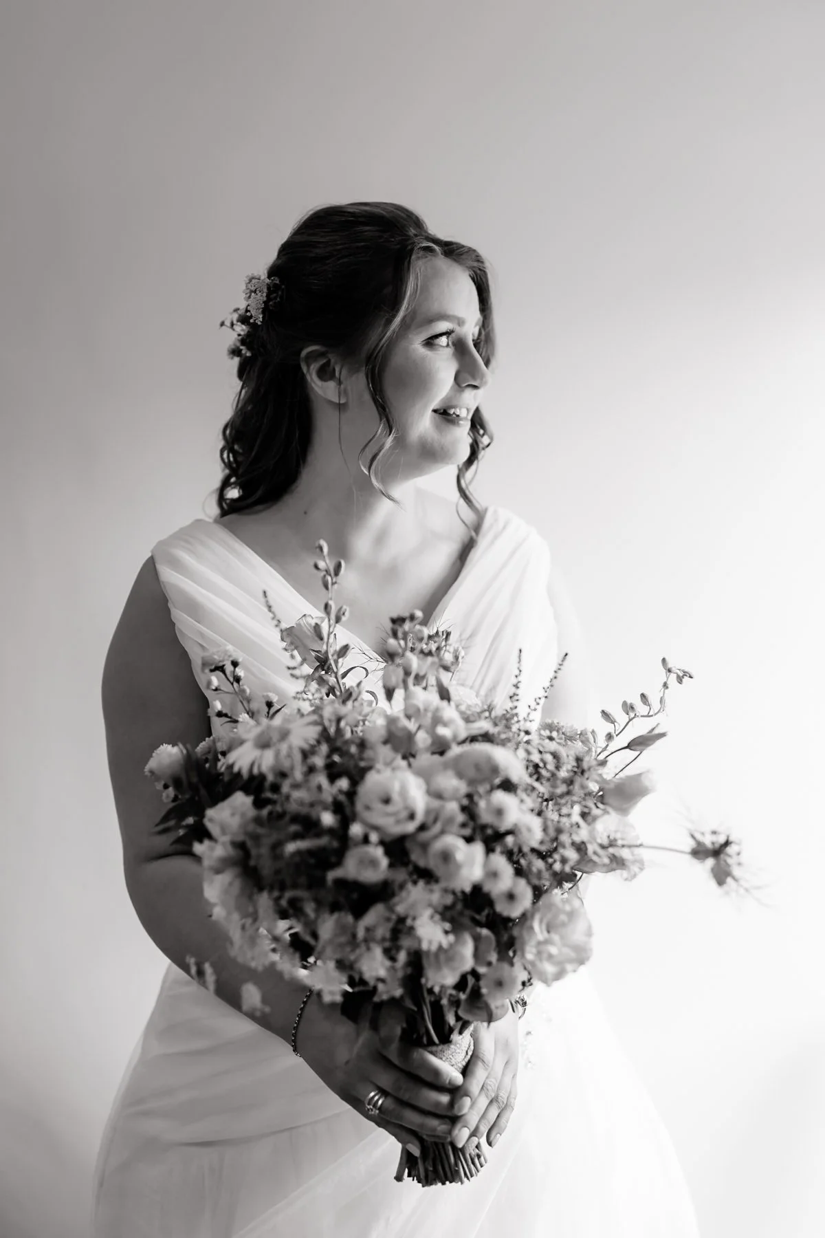 BEST COTSWOLD WEDDING PHOTOGRAPHER-109.JPG