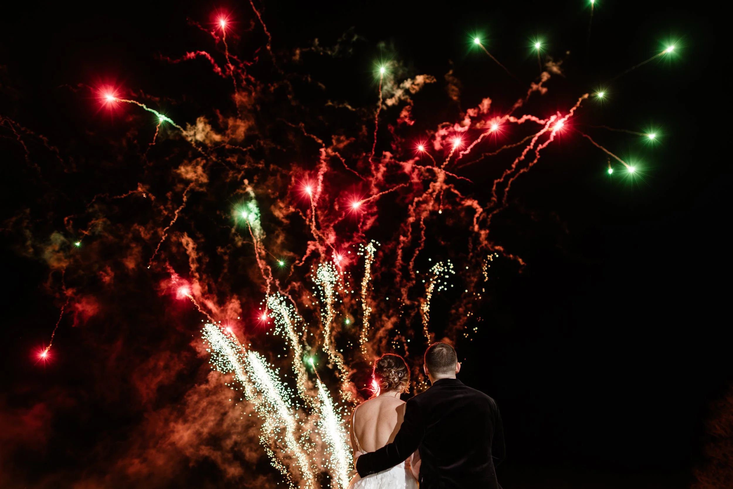 P&E | KINGSCOTE BARN WEDDING PHOTOGRAPHY PREVIEW-100.JPG