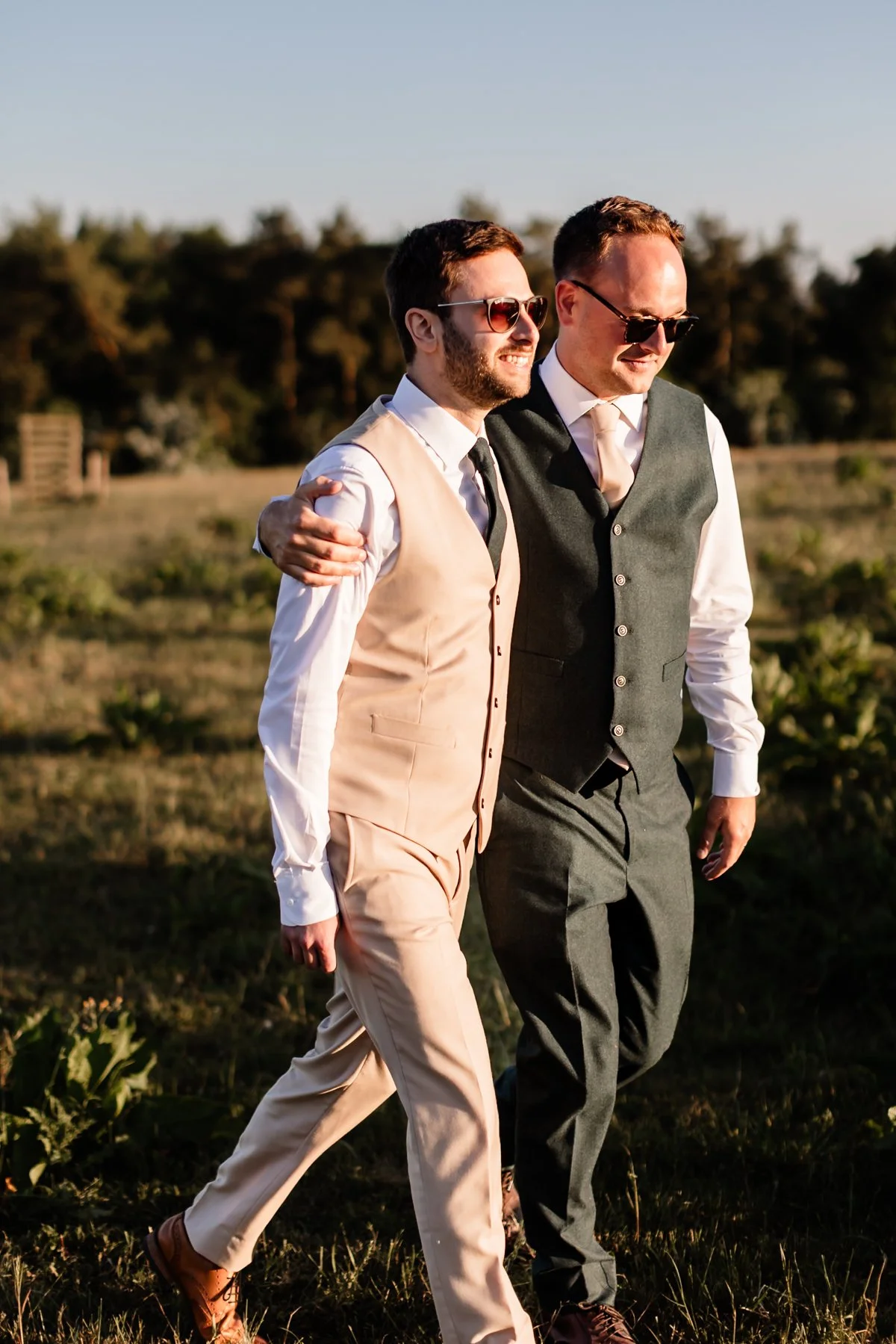 CANDID OLD GORE WEDDING PHOTOGRAPHER-7.JPG