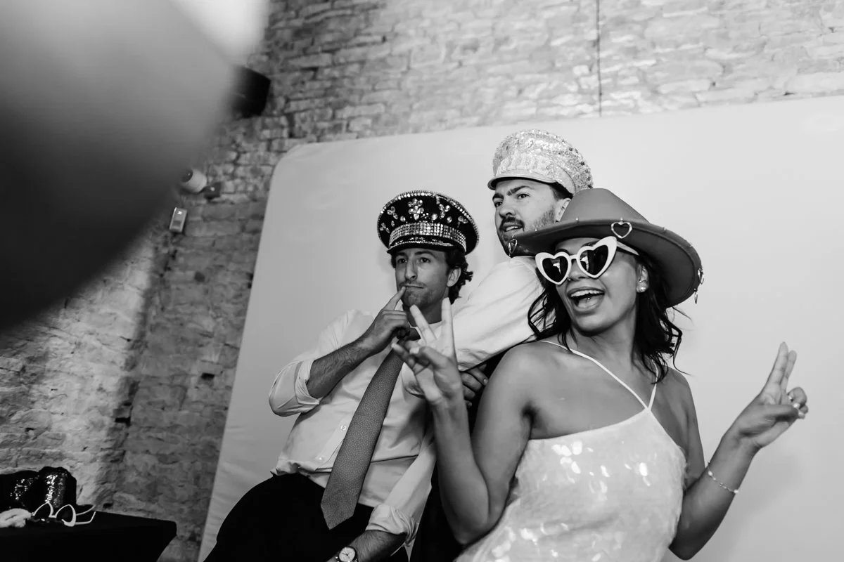 CANDID OLD GORE WEDDING PHOTOGRAPHER-85.JPG