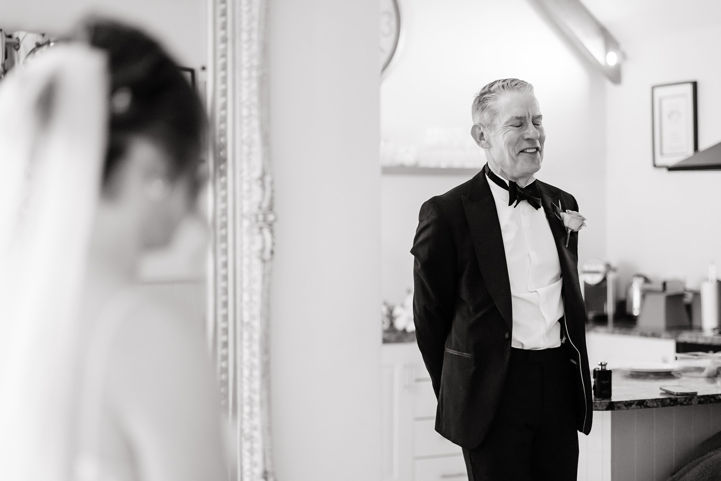 KINGSCOTE BARN WEDDING PHOTOGRAPHER-2.JPG