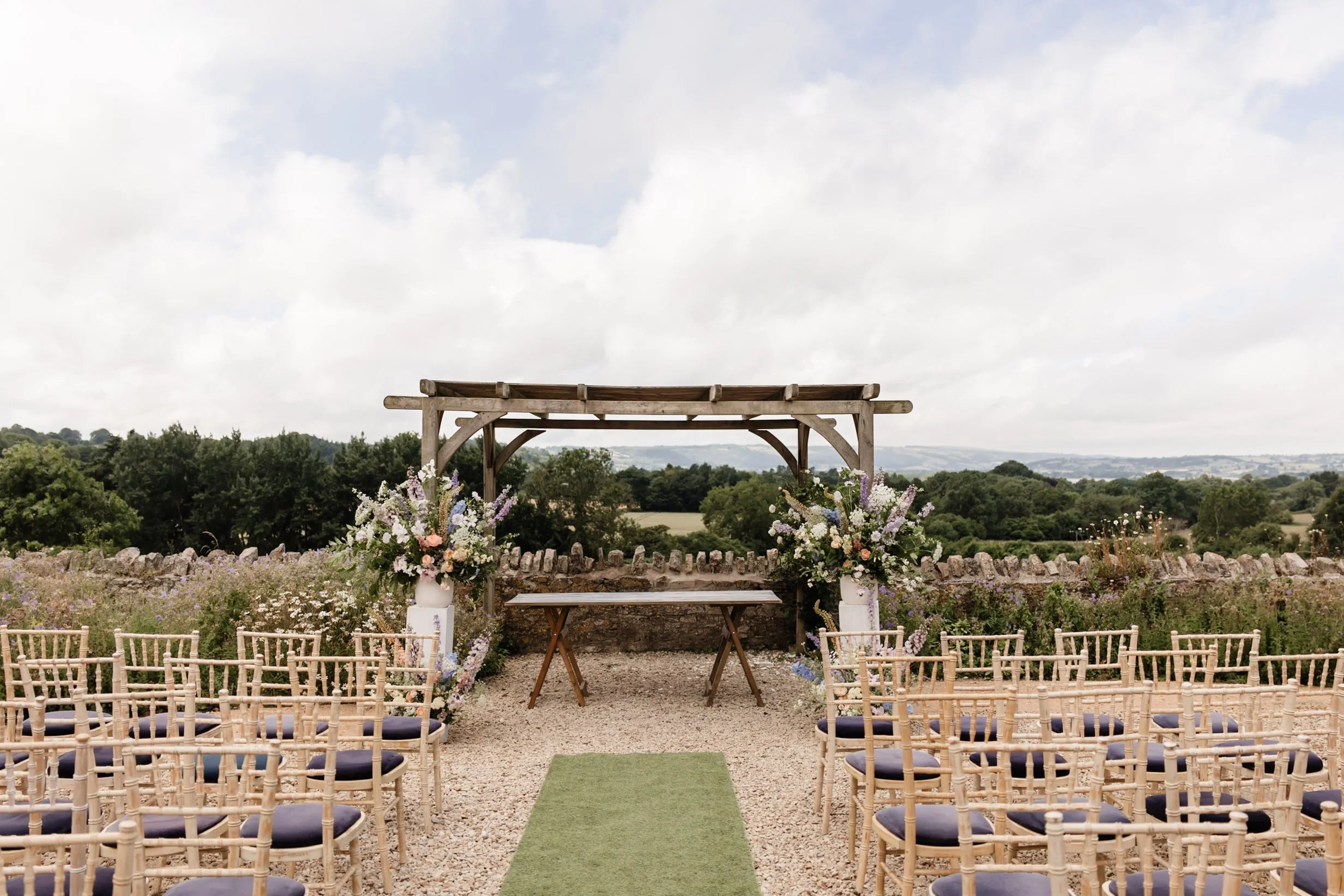 SUMMER WEDDING AT FOLLY FARM-81.JPG