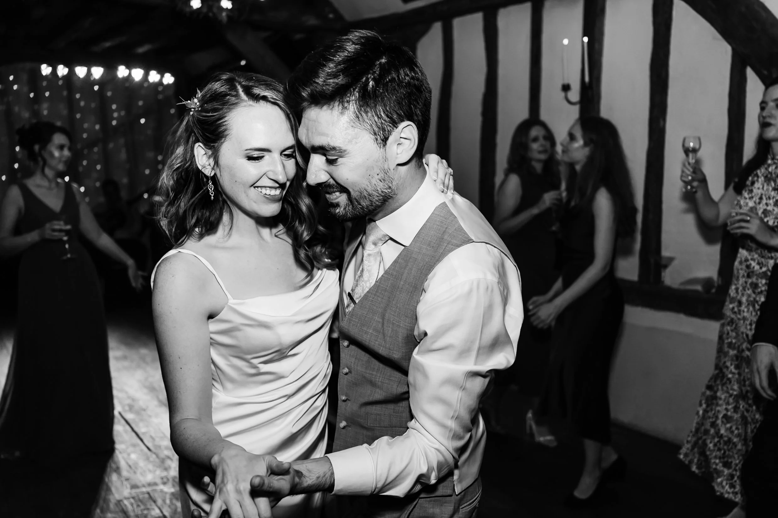 SUMMER WEDDING AT OLD LUXTERS BARN-33.JPG