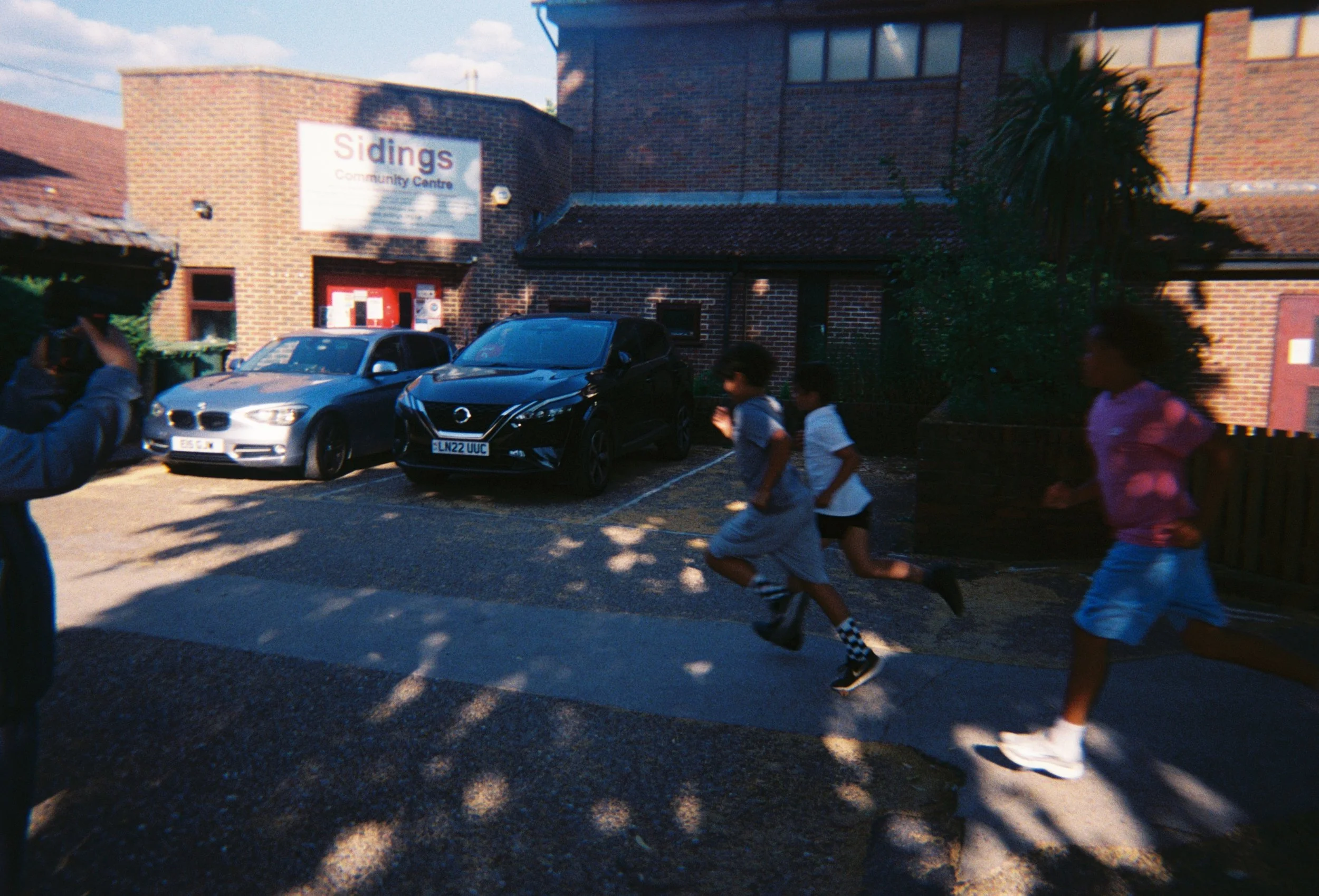 R1-09007-0002.JPG