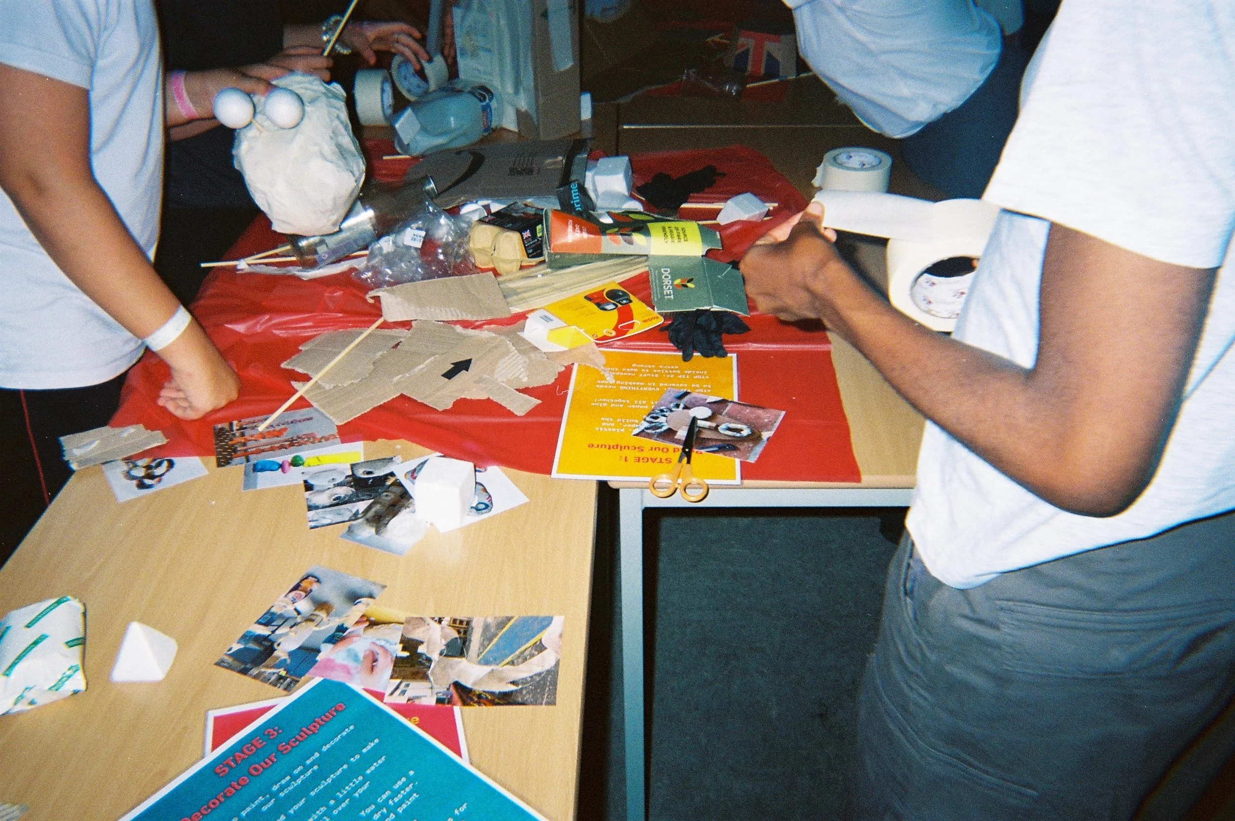 R1-00221-036A.JPG