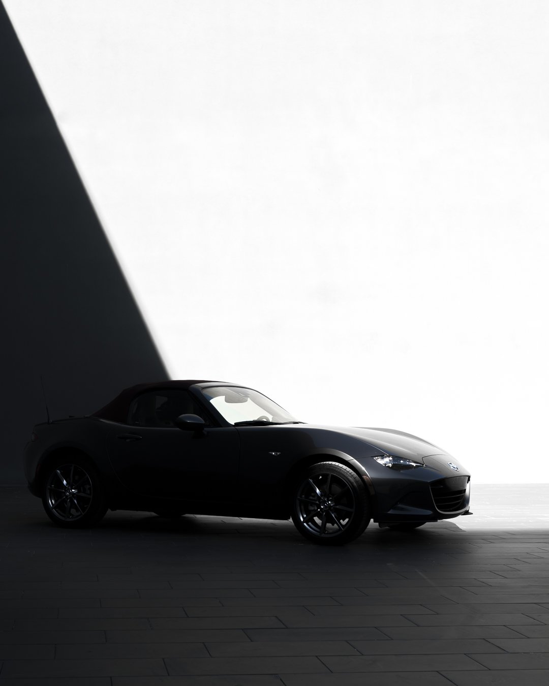 MX-5_Red_Roof_Social_011.jpg