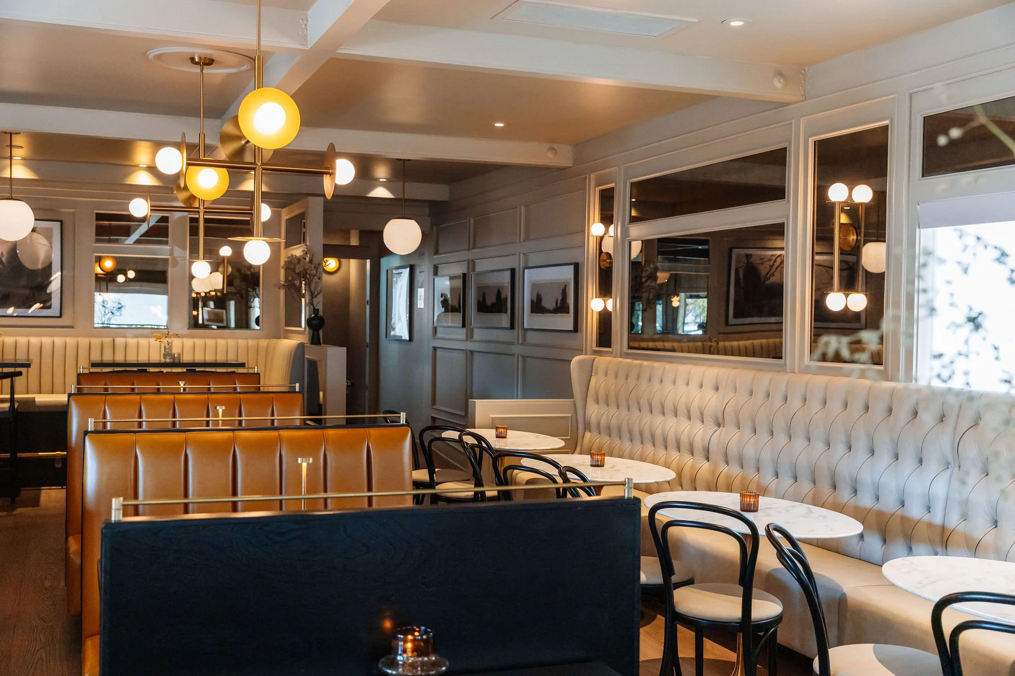 GatheringTableInterior2.jpg