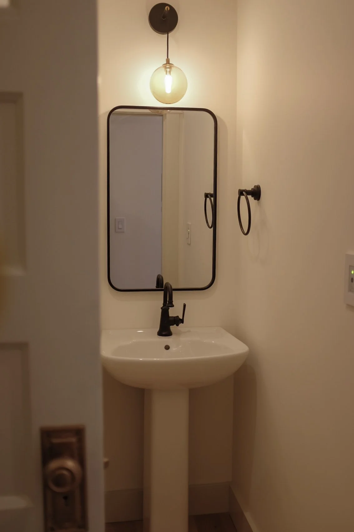 Kinnaird Park Craftsman Home - in collaboration with ArtHouse Residential and Julie Adams