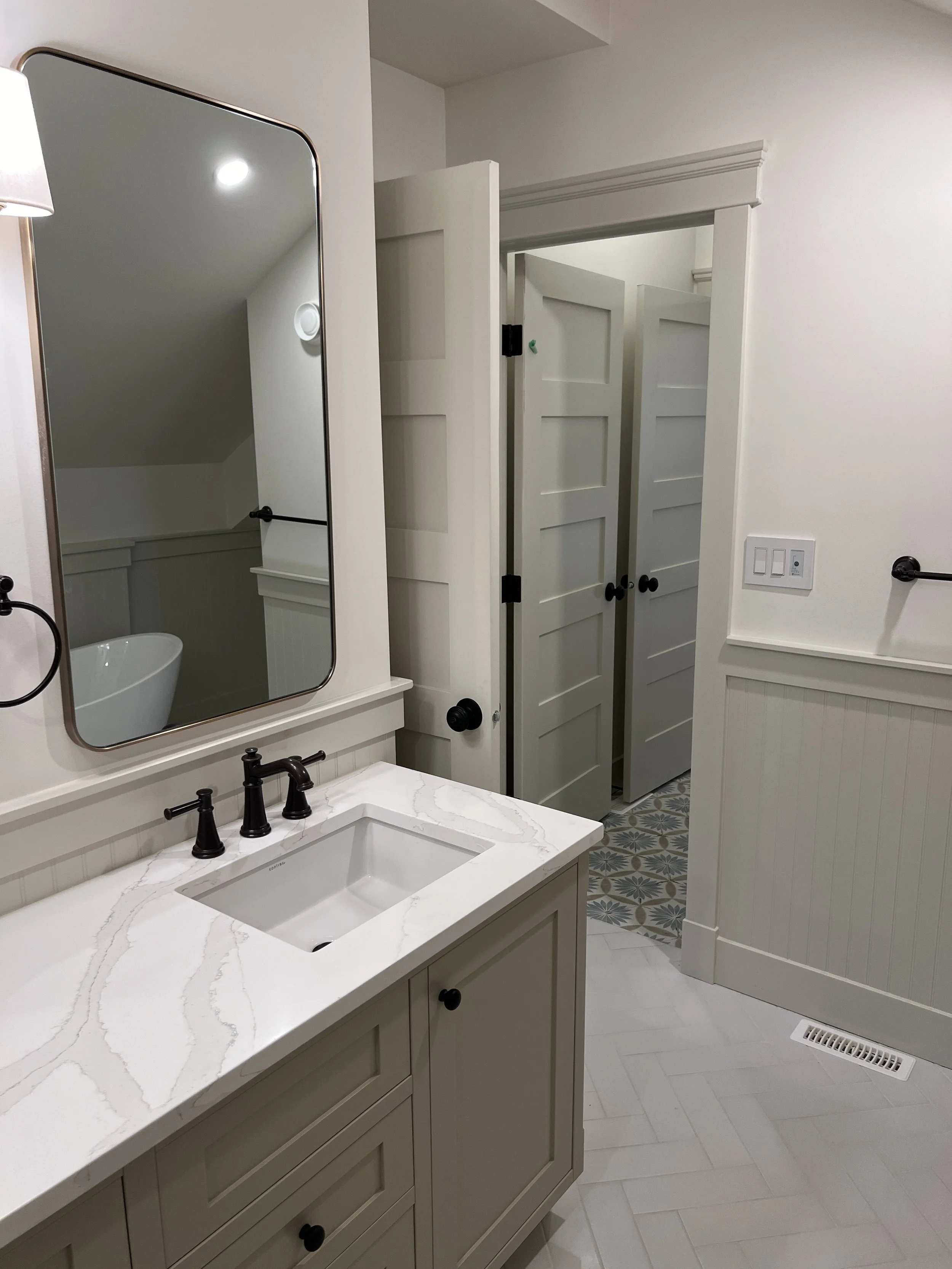 Kinnaird Park Craftsman Home - in collaboration with ArtHouse Residential and Julie Adams