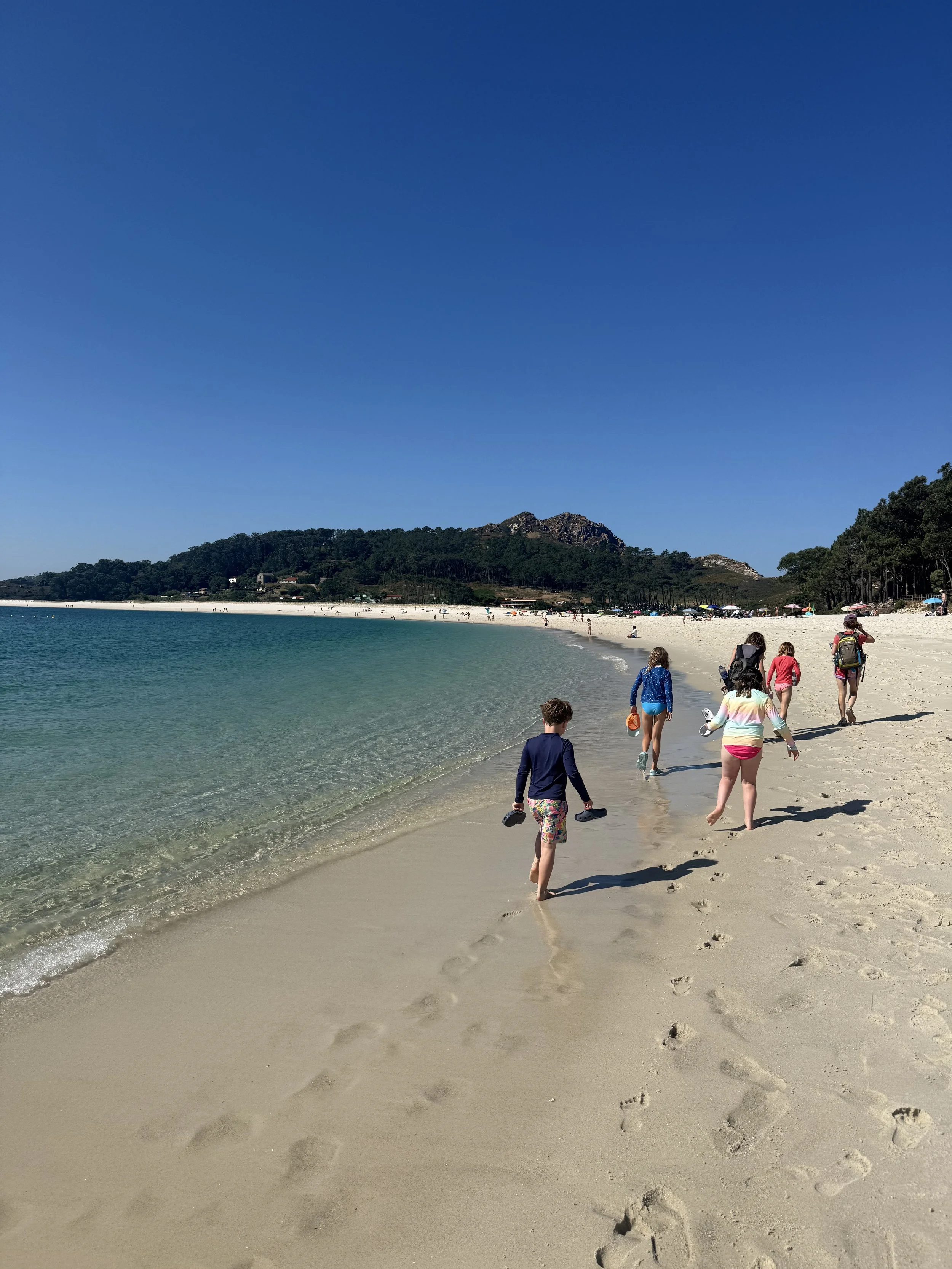 Isla de Cíes: A Slice of Paradise by Speed Boat