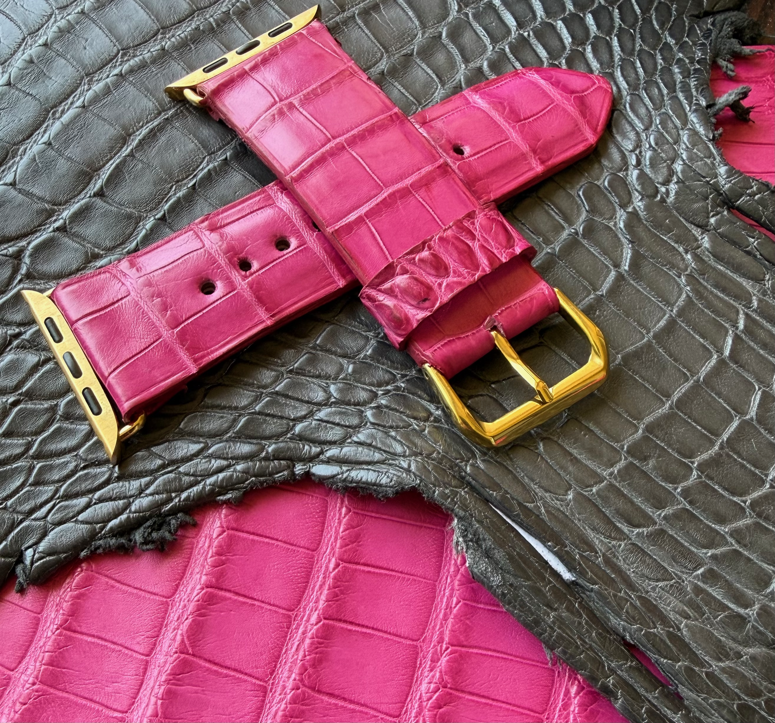 Alligator Watch Band - Fuschia