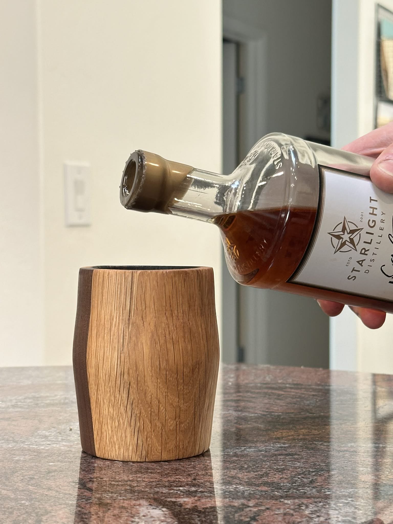 A striking combination of barrel-ready white oak and rich black walnut. The oak body provides structure and subtle whiskey character, while the walnut accent adds visual contrast and a hint of warmth. A bold, balanced design for those who appreciate 