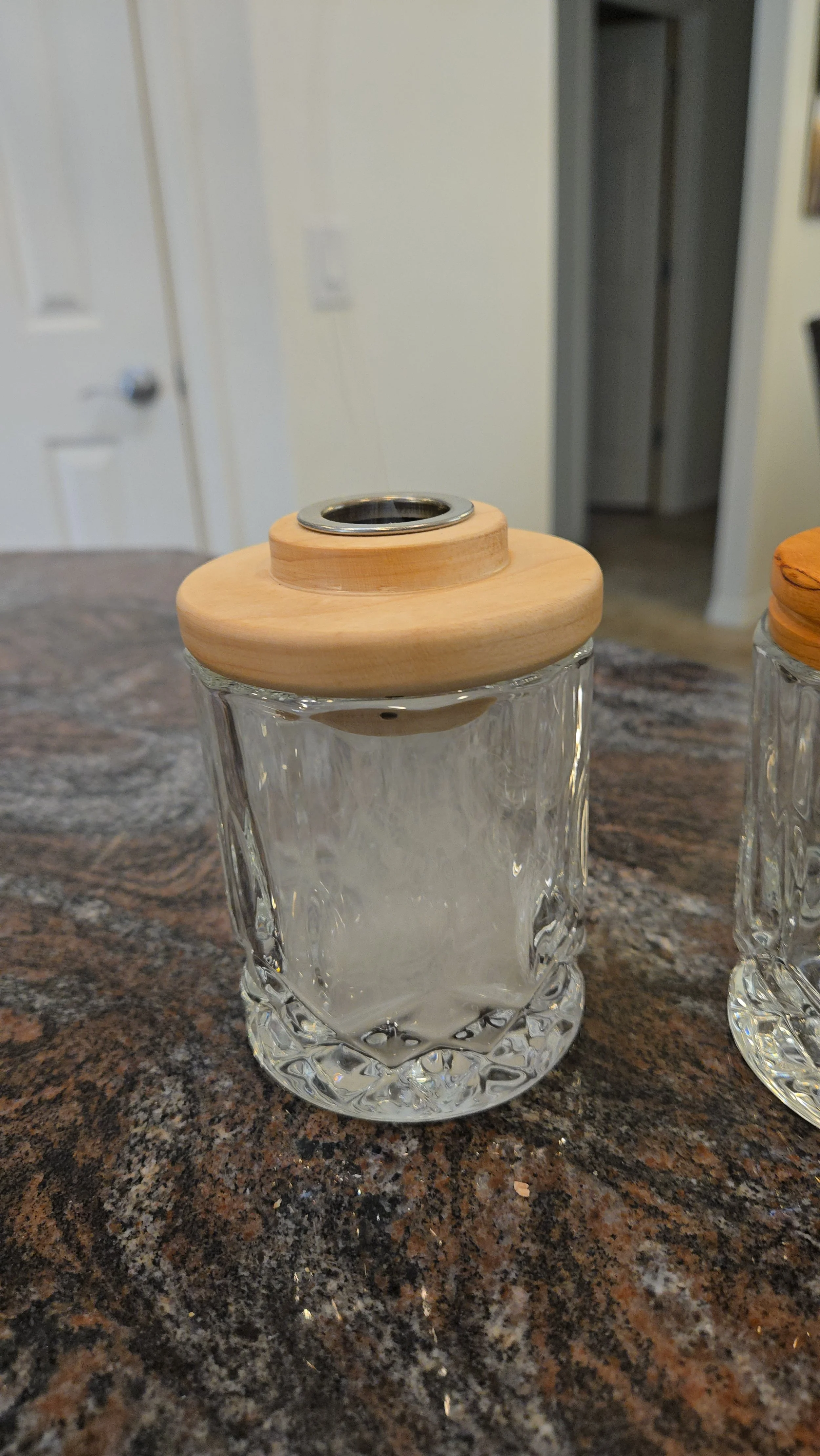 Handcrafted from solid cherry wood, this cocktail smoker offers warm tones and smooth performance. Cherry’s tight grain and natural stability make it ideal for torch-style smoking without affecting flavor. Lathe-turned for a secure fit over standard 