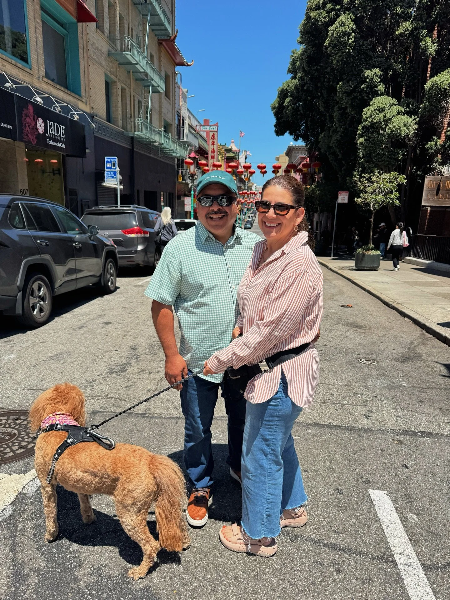 Exploring Chinatown with the loves of my life, Paul and Luna🥰 (not pictured Natalie, Gloria, Olivia, and Poppi 🐾) #chinatown #sanfrancisco #chinatownsf #bay #bayarea #adventure