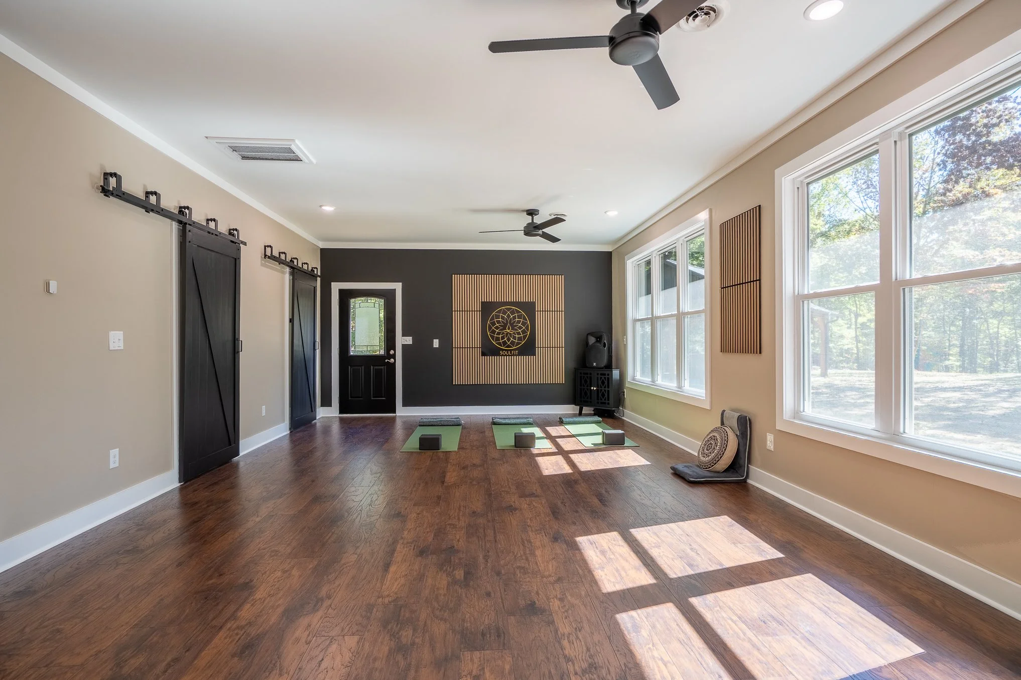 DEF07269-HDR.jpg