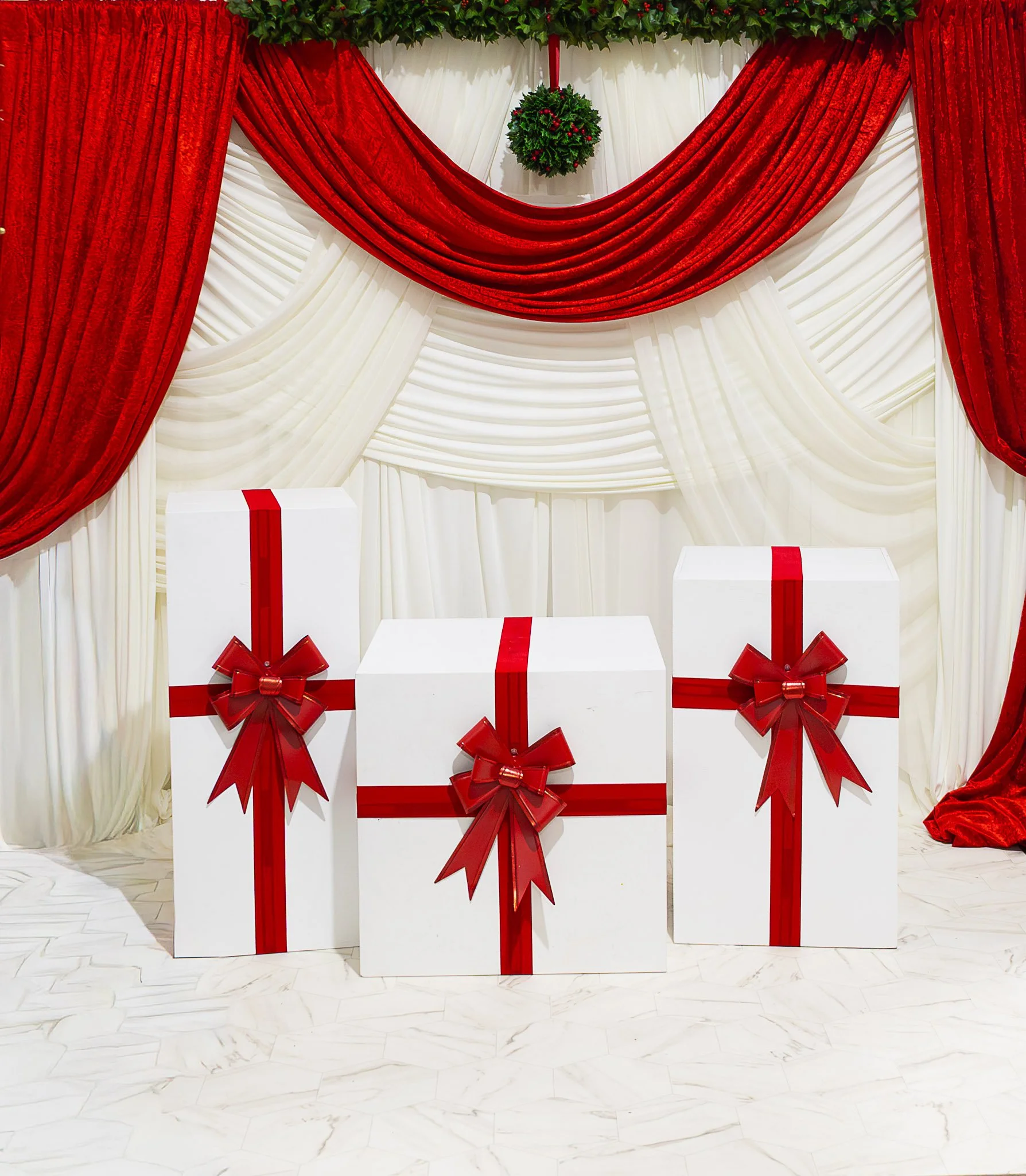 Posed-Studio-OdessaTX-Winter_ChristmasMIni2025-12.jpg