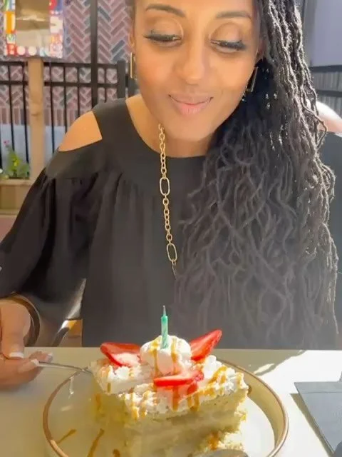 Y’all, I had an AMAZING birthday week! 🎉
I’ve been on a plant-based diet for 29 years of my life now (since the age of 13), and I know some people think that must mean I eat boring food. I know some of y’all think I’m in my