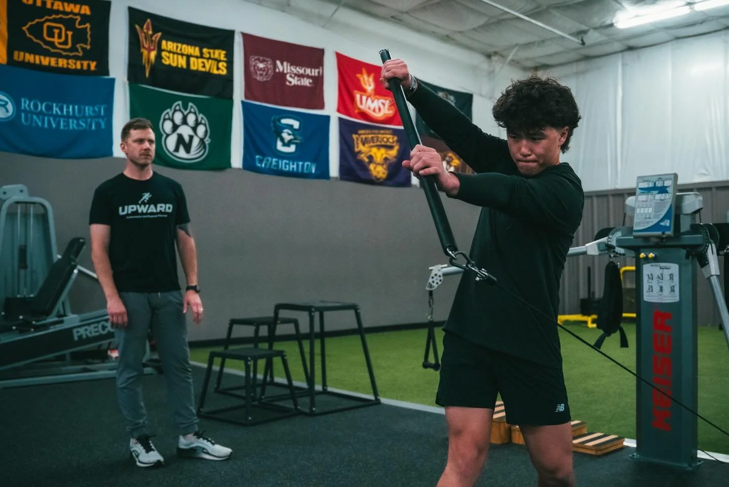 Every detail matters when the goal is Upward.

Our team of physical therapists @upward_kc are second to none. 

-Upward Together- 
@hudsonmadeprod