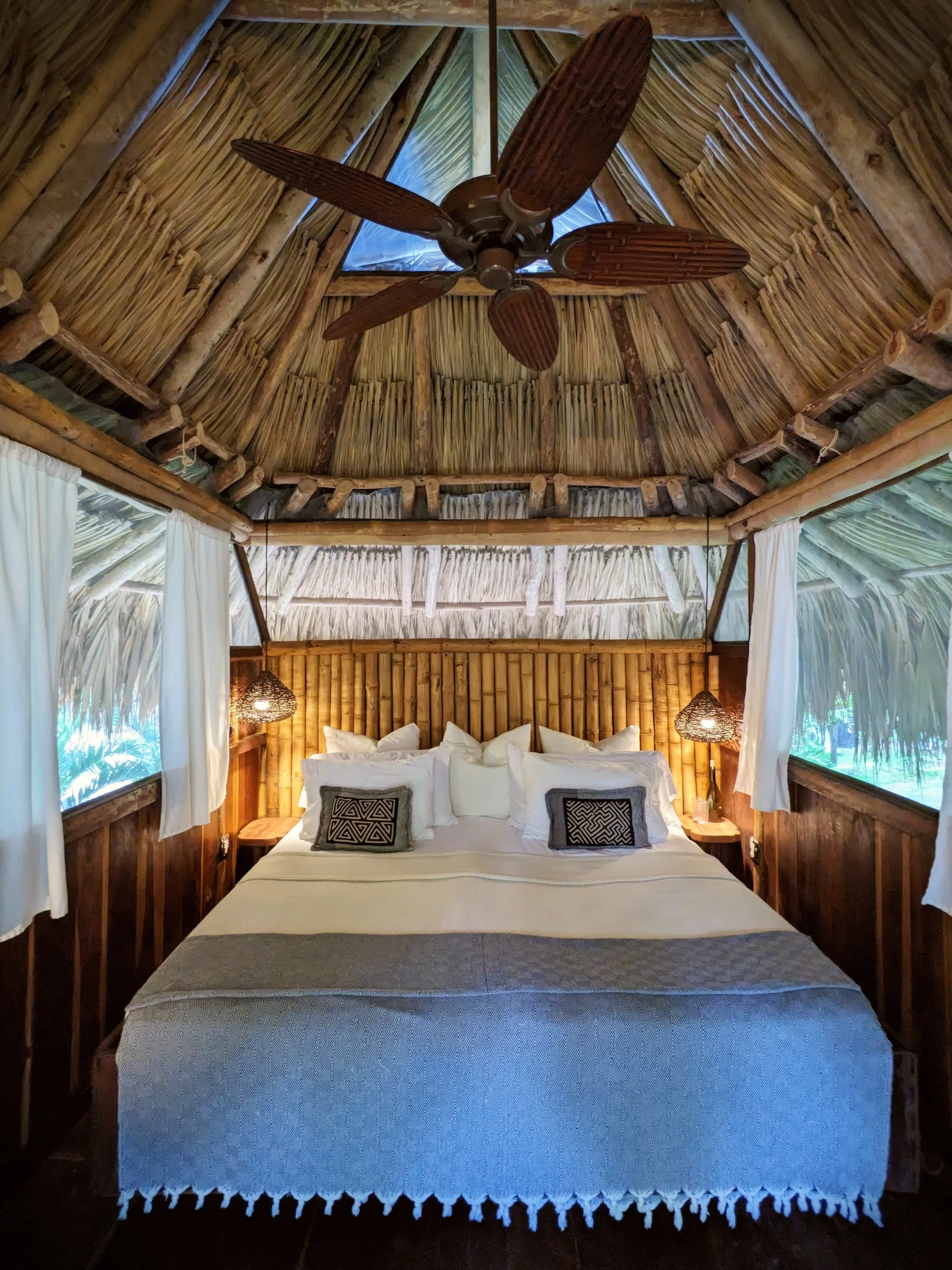 Bungalow Treehouse