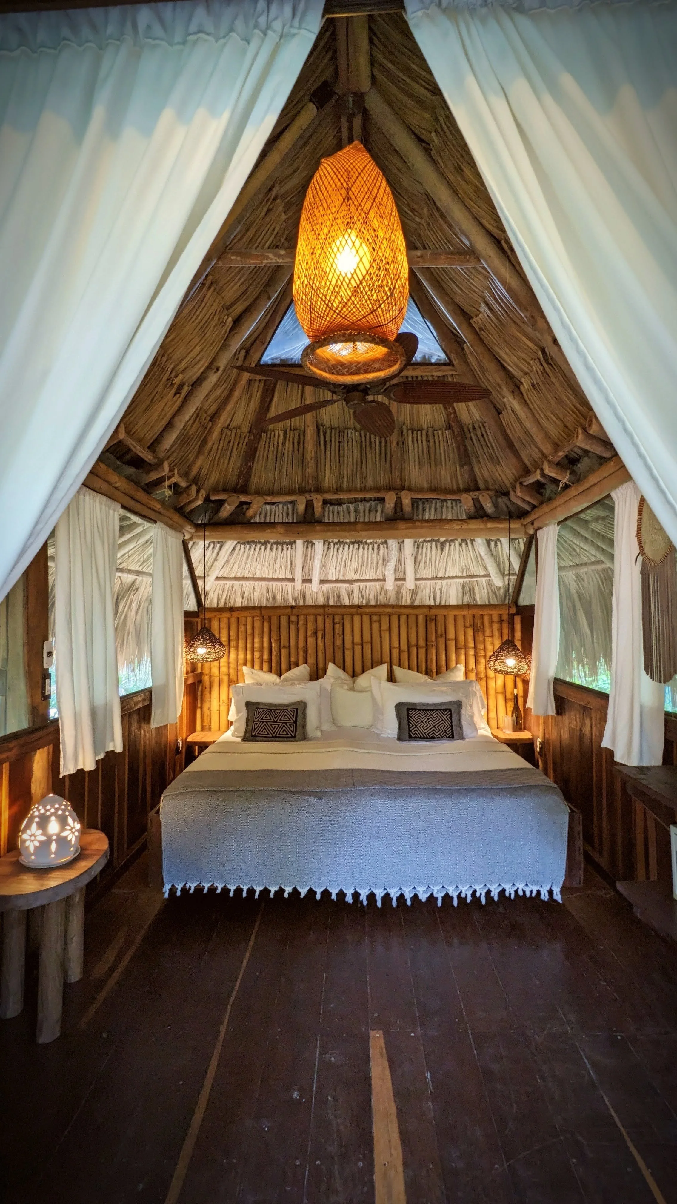 Bungalow Treehouse